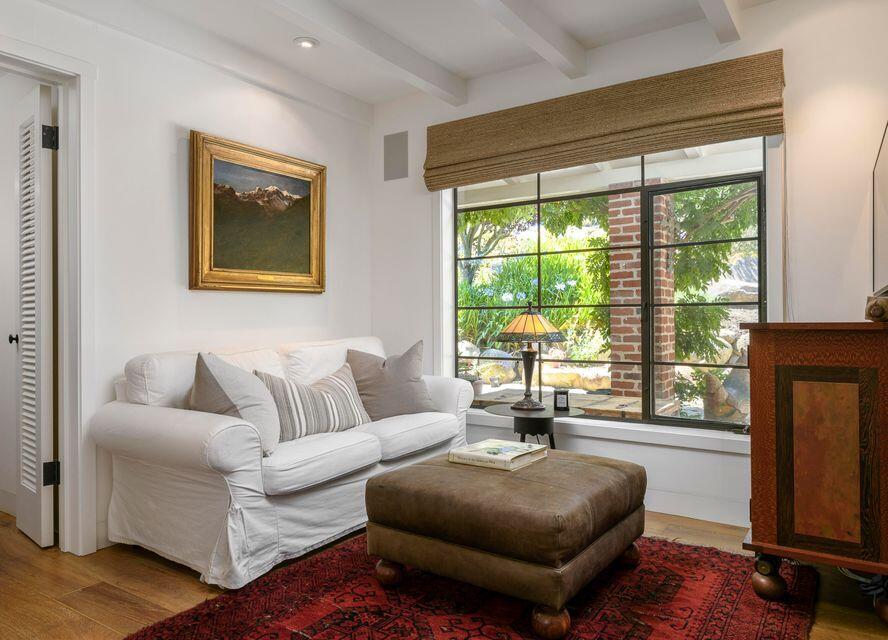 Montecito, California 93108, United States, 3 Bedrooms Bedrooms, ,3 BathroomsBathrooms,Residential,Active,153530