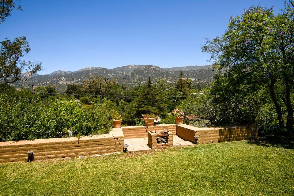 Montecito, California 93108, United States, 3 Bedrooms Bedrooms, ,3 BathroomsBathrooms,Residential,Active,153530