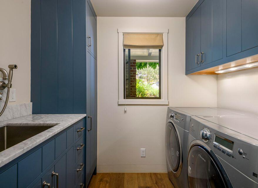 Montecito, California 93108, United States, 3 Bedrooms Bedrooms, ,3 BathroomsBathrooms,Residential,Active,153530