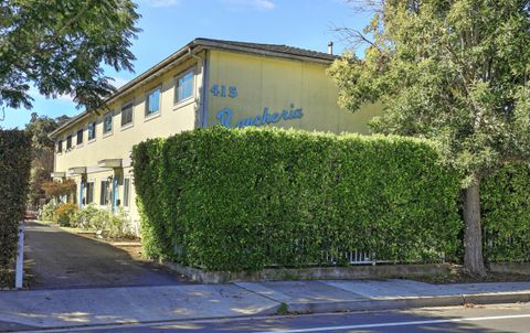 415 Rancheria Street SANTA BARBARA CA 93101