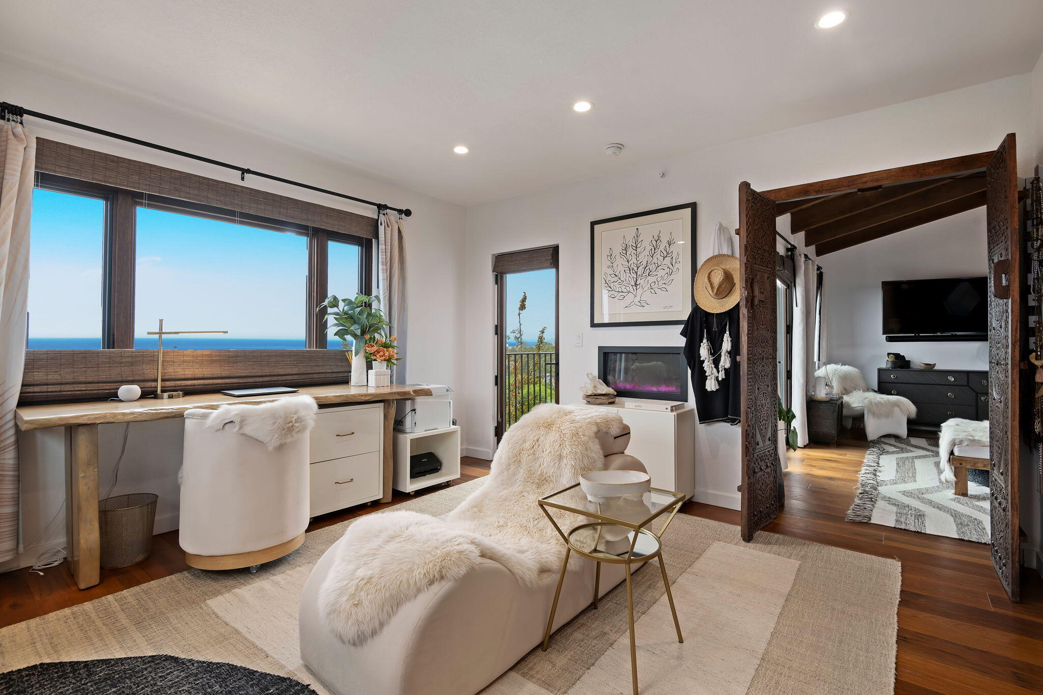 Santa Barbara, California 93109, United States, 4 Bedrooms Bedrooms, ,4 BathroomsBathrooms,Residential,Active,119267