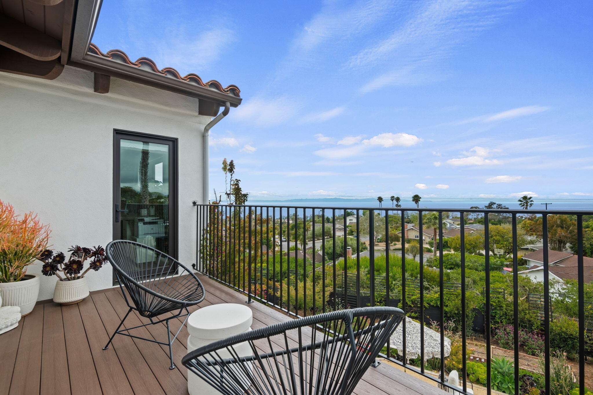 Santa Barbara, California 93109, United States, 4 Bedrooms Bedrooms, ,4 BathroomsBathrooms,Residential,Active,119267