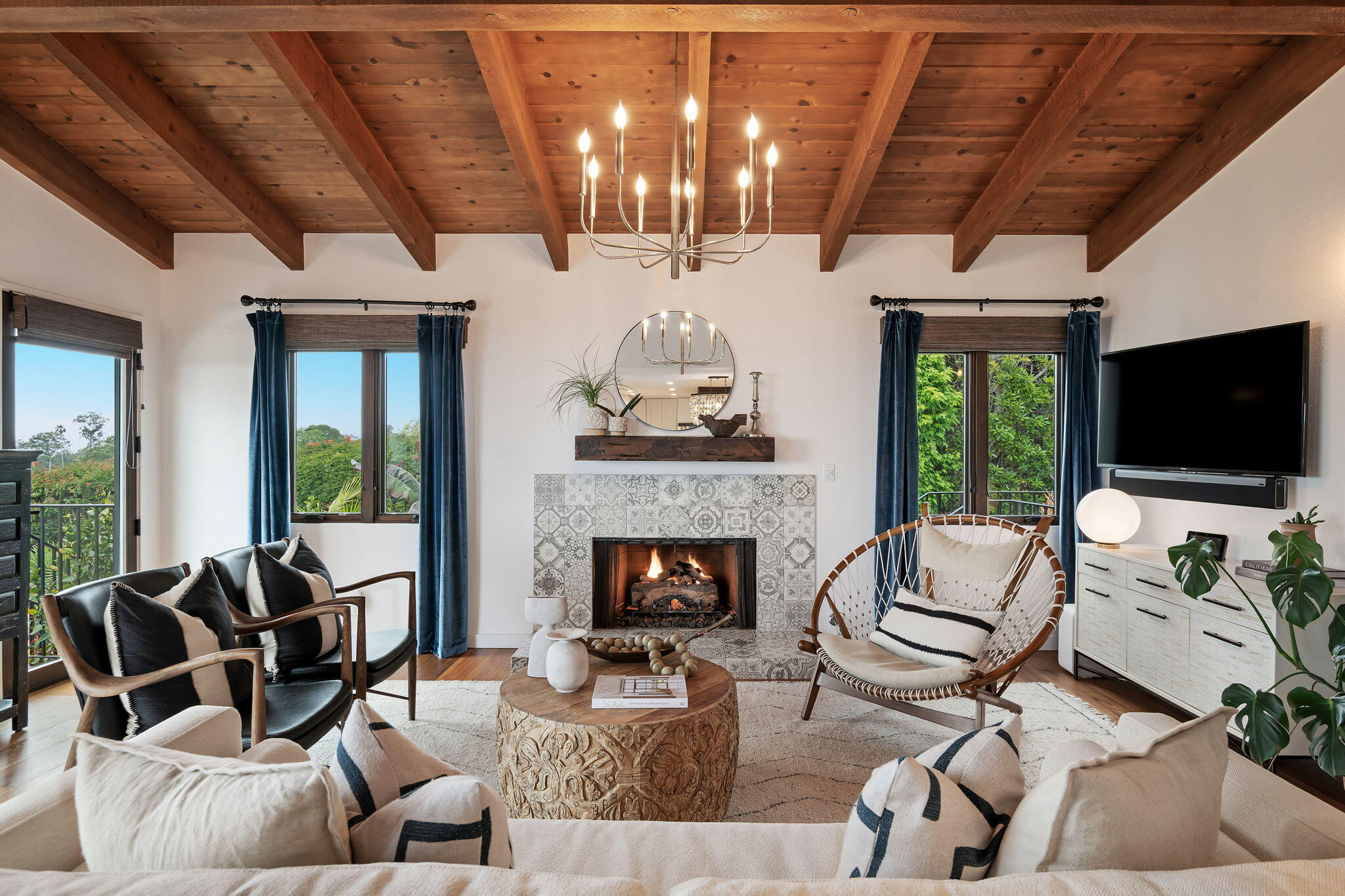 Santa Barbara, California 93109, United States, 4 Bedrooms Bedrooms, ,4 BathroomsBathrooms,Residential,Active,119267