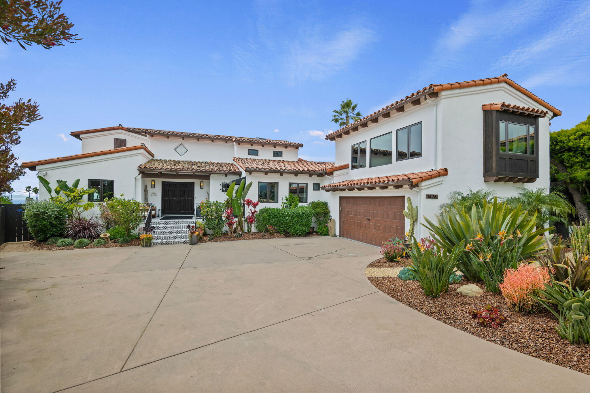 Santa Barbara, California 93109, United States, 4 Bedrooms Bedrooms, ,4 BathroomsBathrooms,Residential,Active,119267