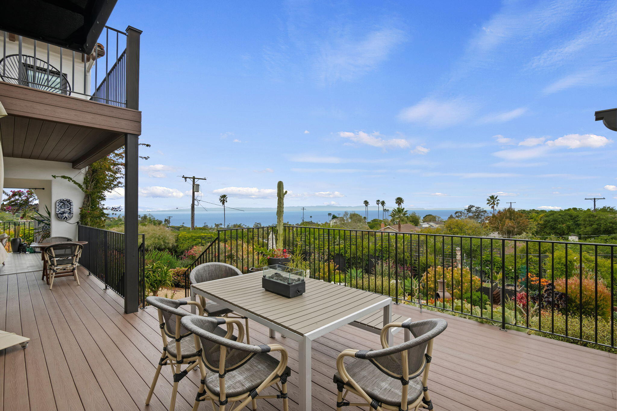 Santa Barbara, California 93109, United States, 4 Bedrooms Bedrooms, ,4 BathroomsBathrooms,Residential,Active,119267