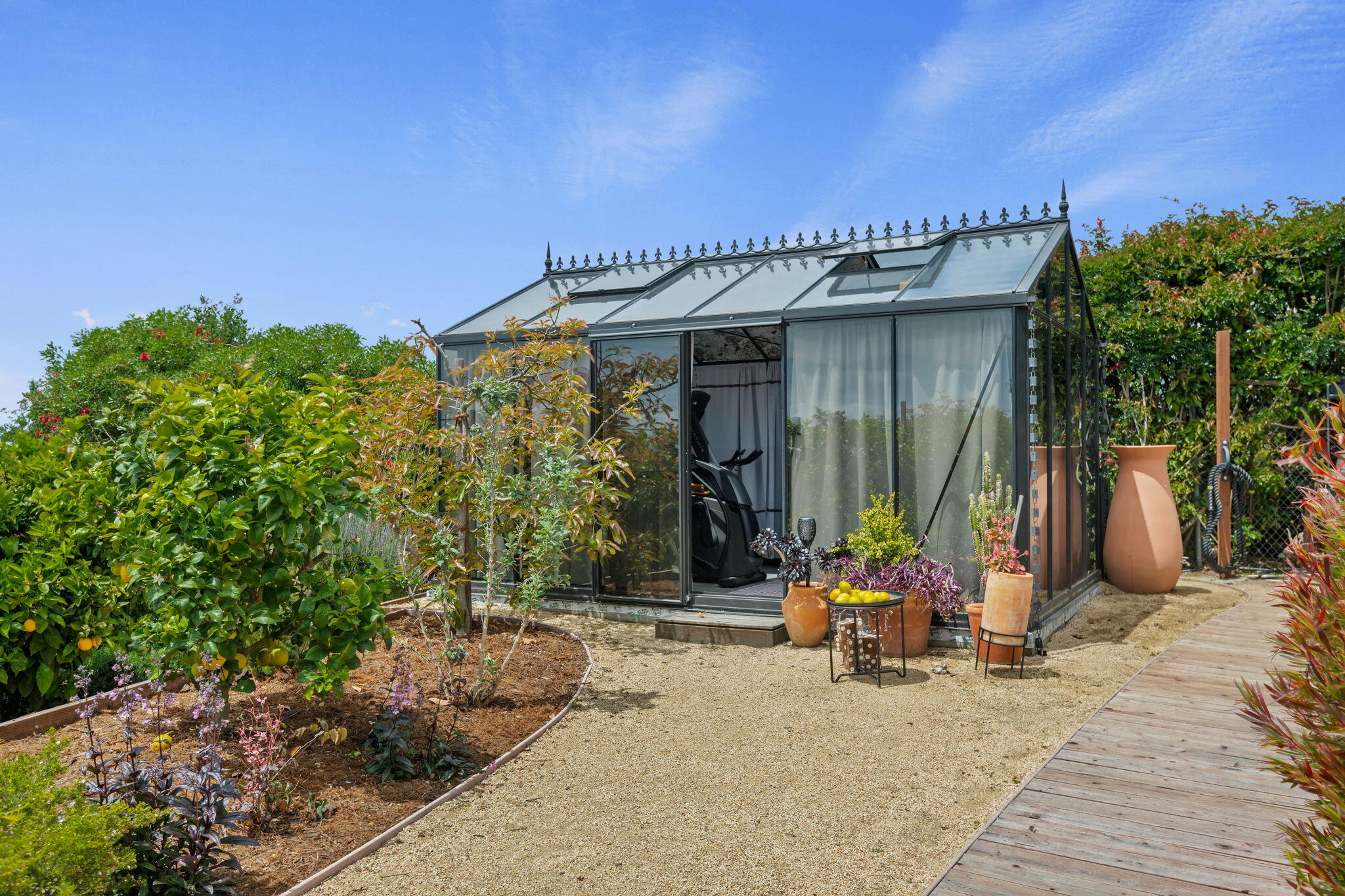 Santa Barbara, California 93109, United States, 4 Bedrooms Bedrooms, ,4 BathroomsBathrooms,Residential,Active,119267