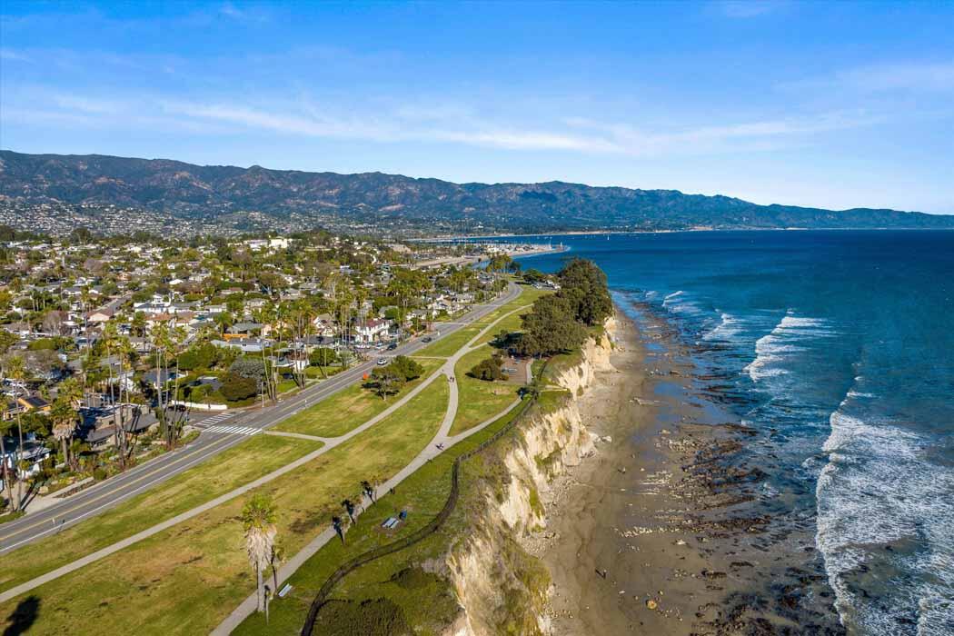 Santa Barbara, California 93109, United States, 3 Bedrooms Bedrooms, ,2 BathroomsBathrooms,Residential,Active,187672