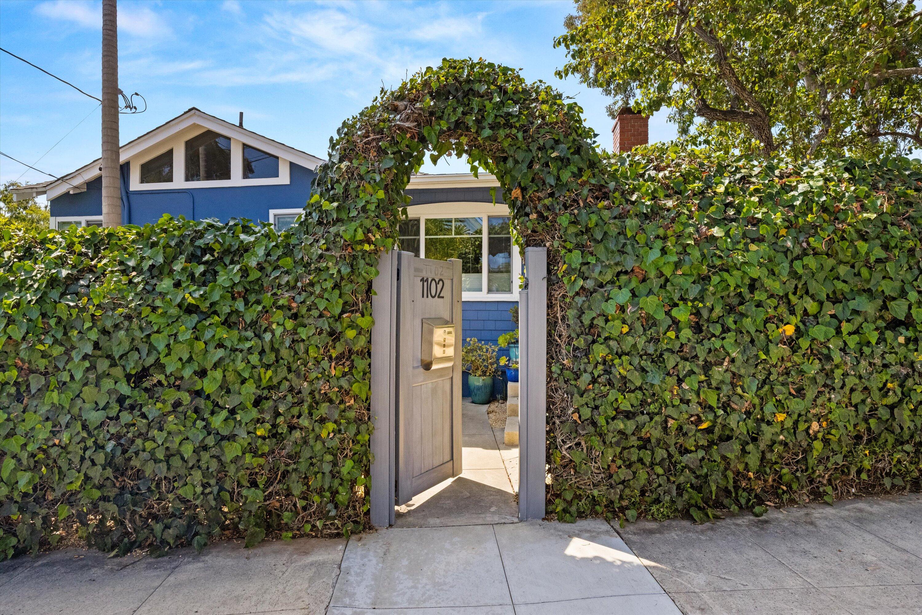 Santa Barbara, California 93109, United States, 3 Bedrooms Bedrooms, ,2 BathroomsBathrooms,Residential,Active,187672