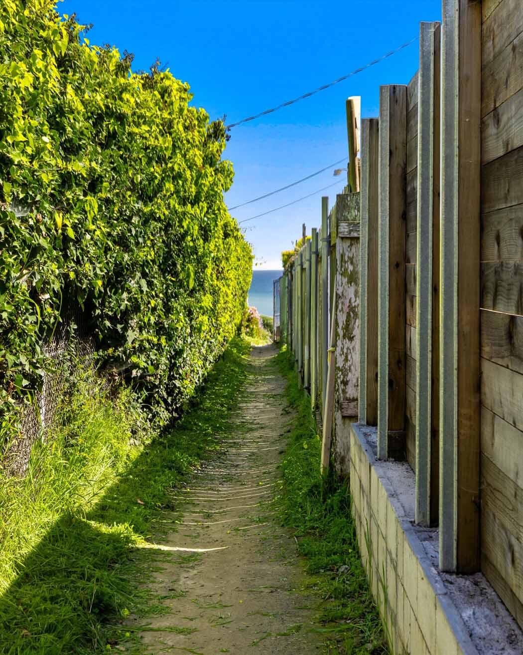 Santa Barbara, California 93109, United States, 3 Bedrooms Bedrooms, ,2 BathroomsBathrooms,Residential,Active,187672