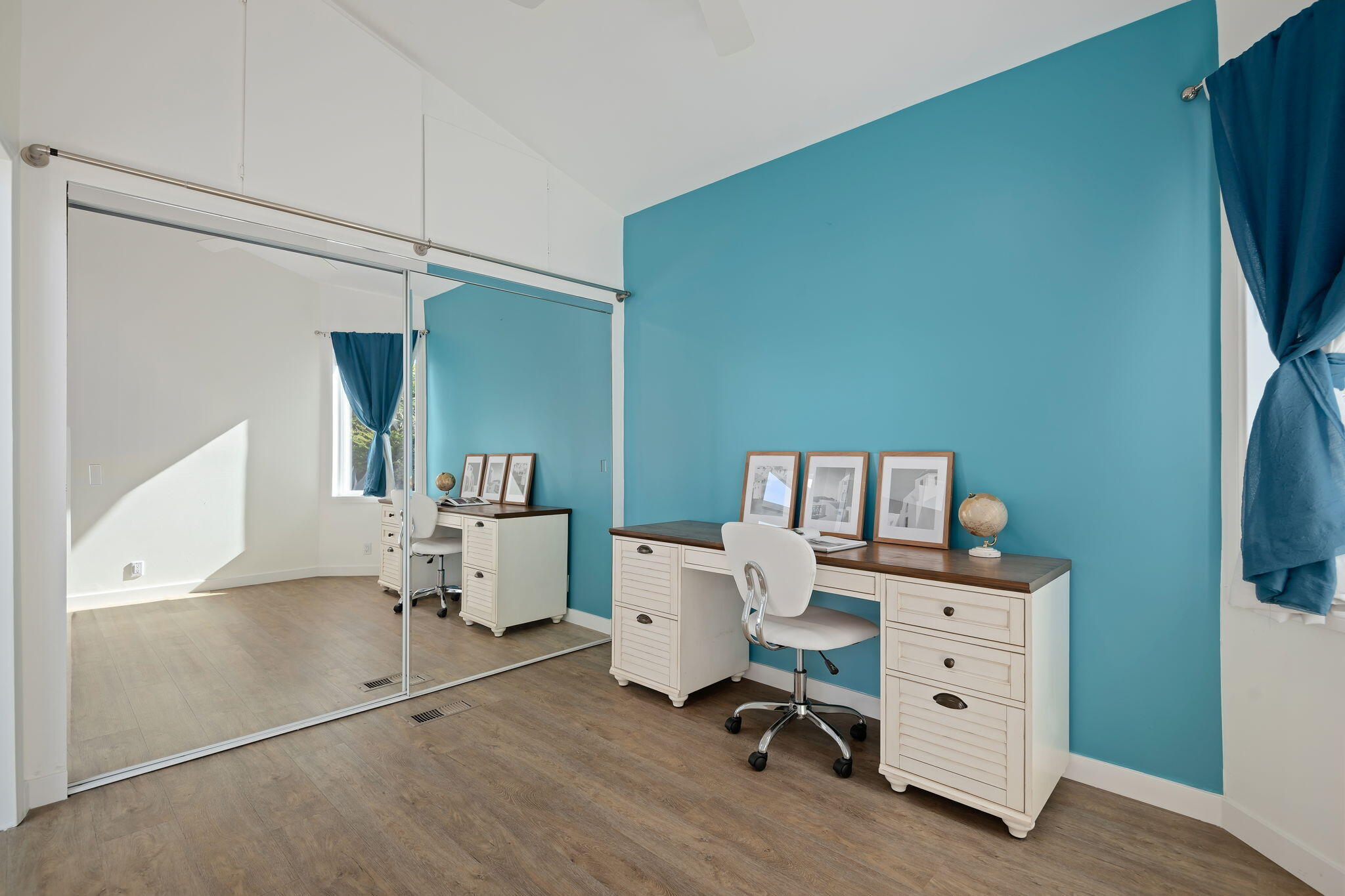 Santa Barbara, California 93110, United States, 2 Bedrooms Bedrooms, ,2 BathroomsBathrooms,Residential,Active,249923