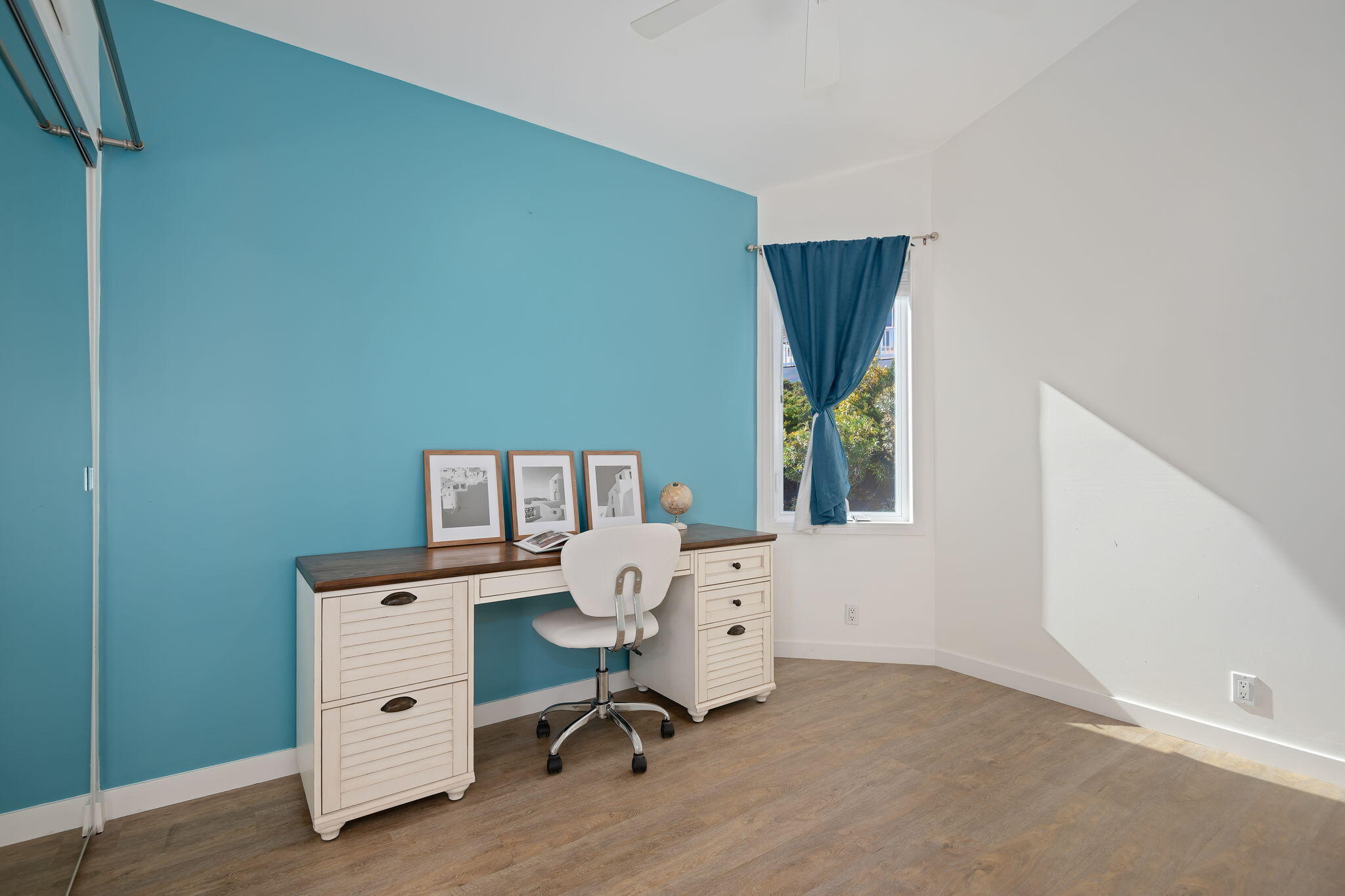 Santa Barbara, California 93110, United States, 2 Bedrooms Bedrooms, ,2 BathroomsBathrooms,Residential,Active,249923