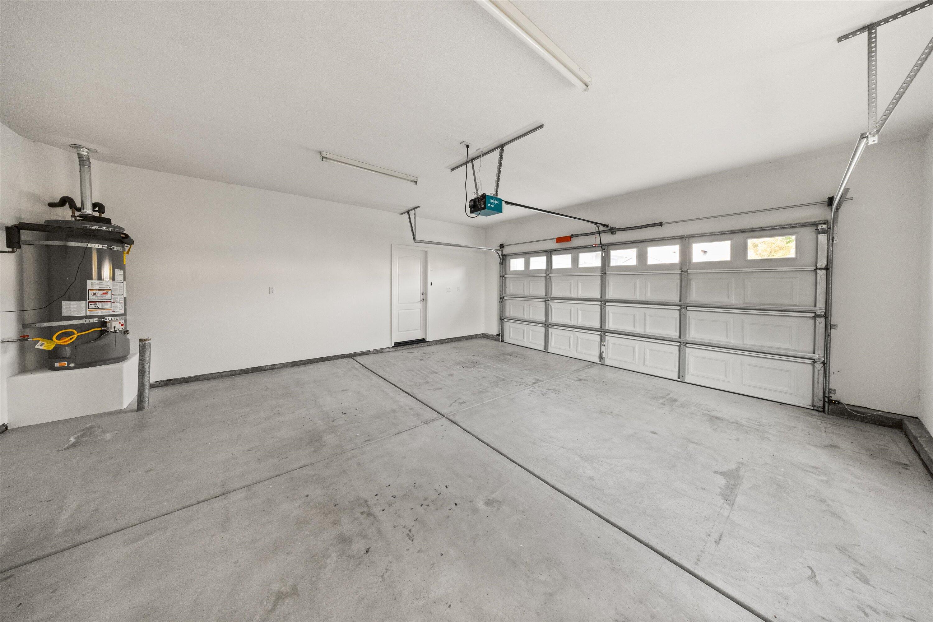 Los Alamos, California 93440, United States, 3 Bedrooms Bedrooms, ,2 BathroomsBathrooms,Residential,Active,190778