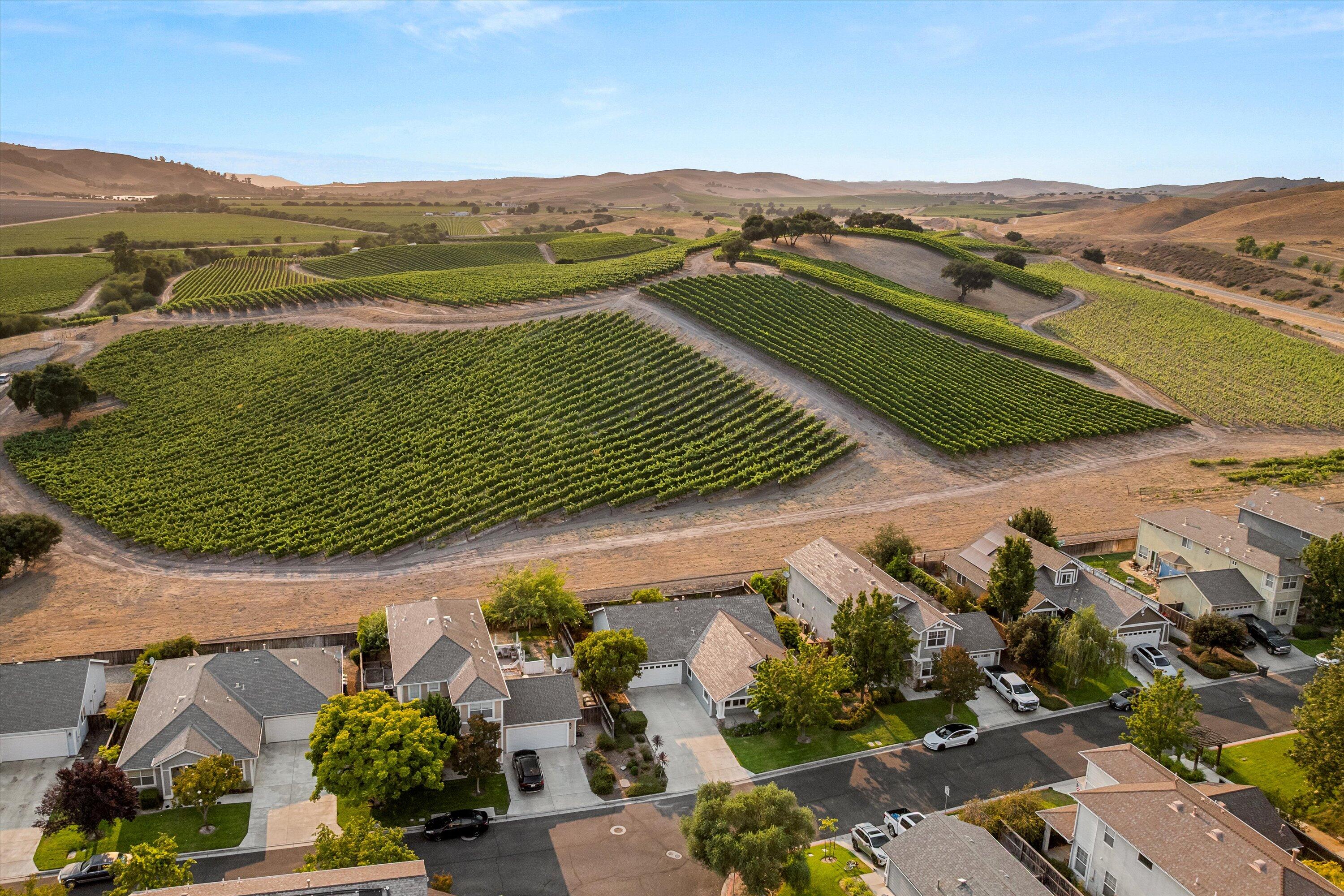 Los Alamos, California 93440, United States, 3 Bedrooms Bedrooms, ,2 BathroomsBathrooms,Residential,Active,190778