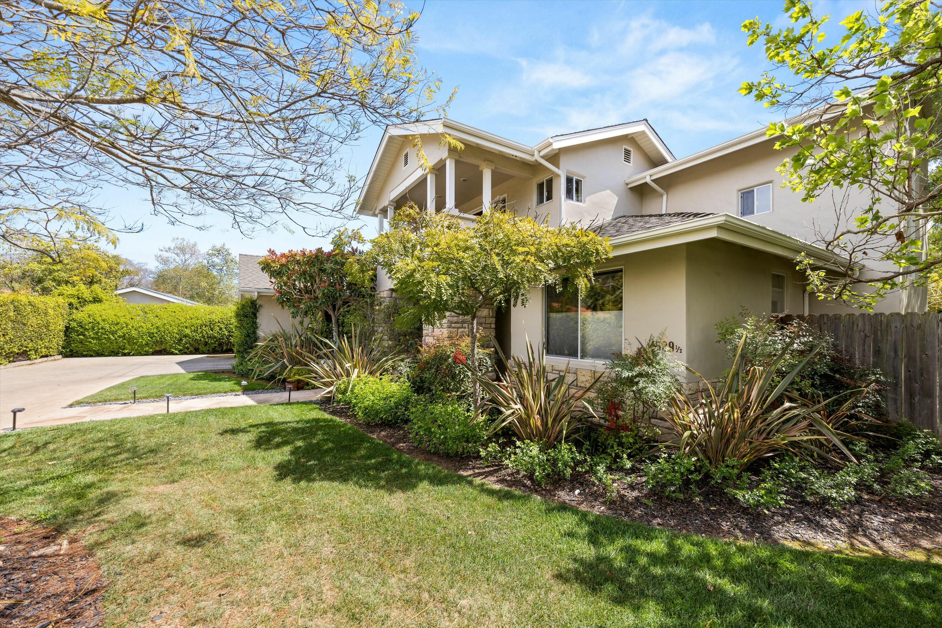 Santa Barbara, California 93110, United States, 4 Bedrooms Bedrooms, ,3 BathroomsBathrooms,Residential,Active,100474