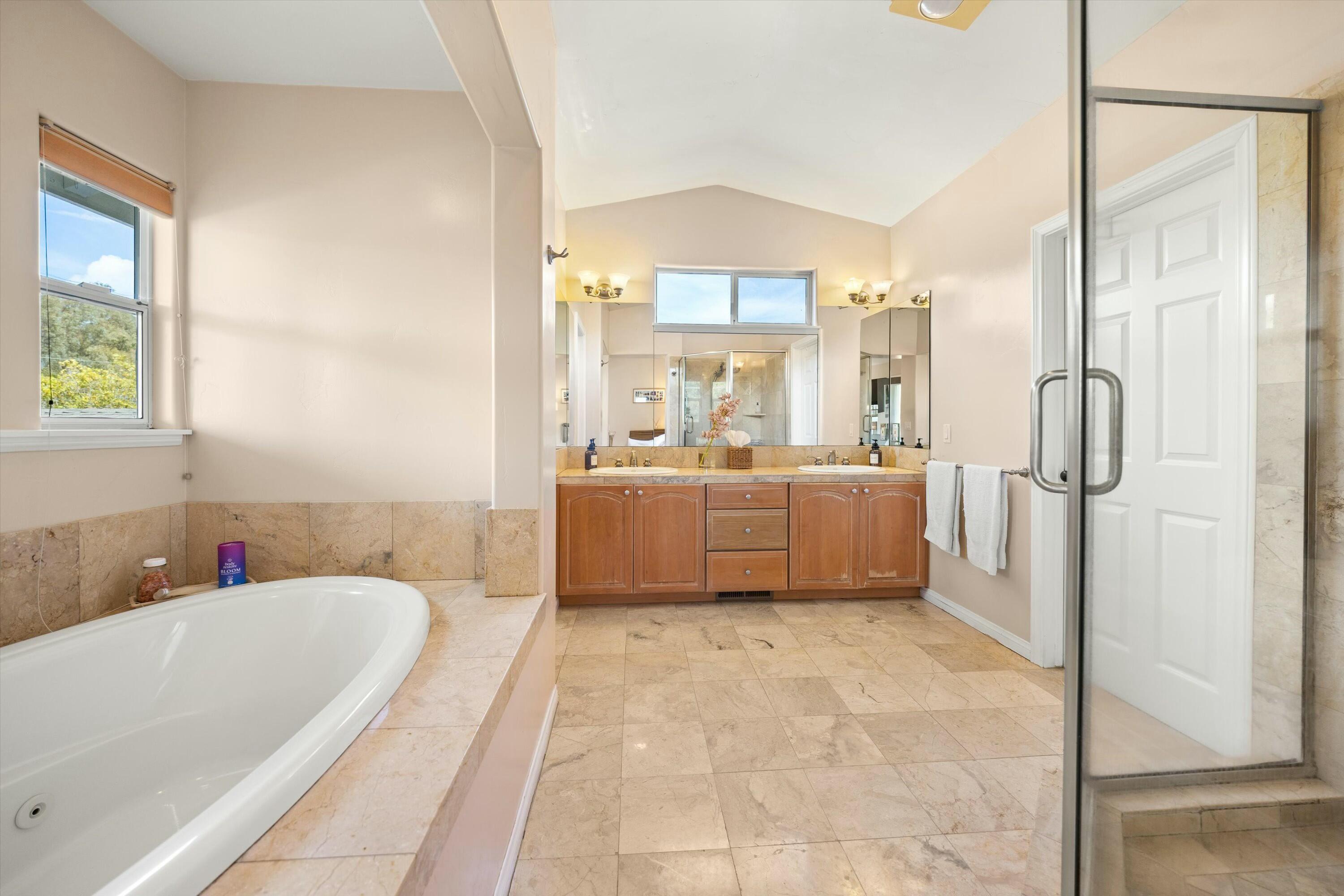 Santa Barbara, California 93110, United States, 4 Bedrooms Bedrooms, ,3 BathroomsBathrooms,Residential,Active,100474