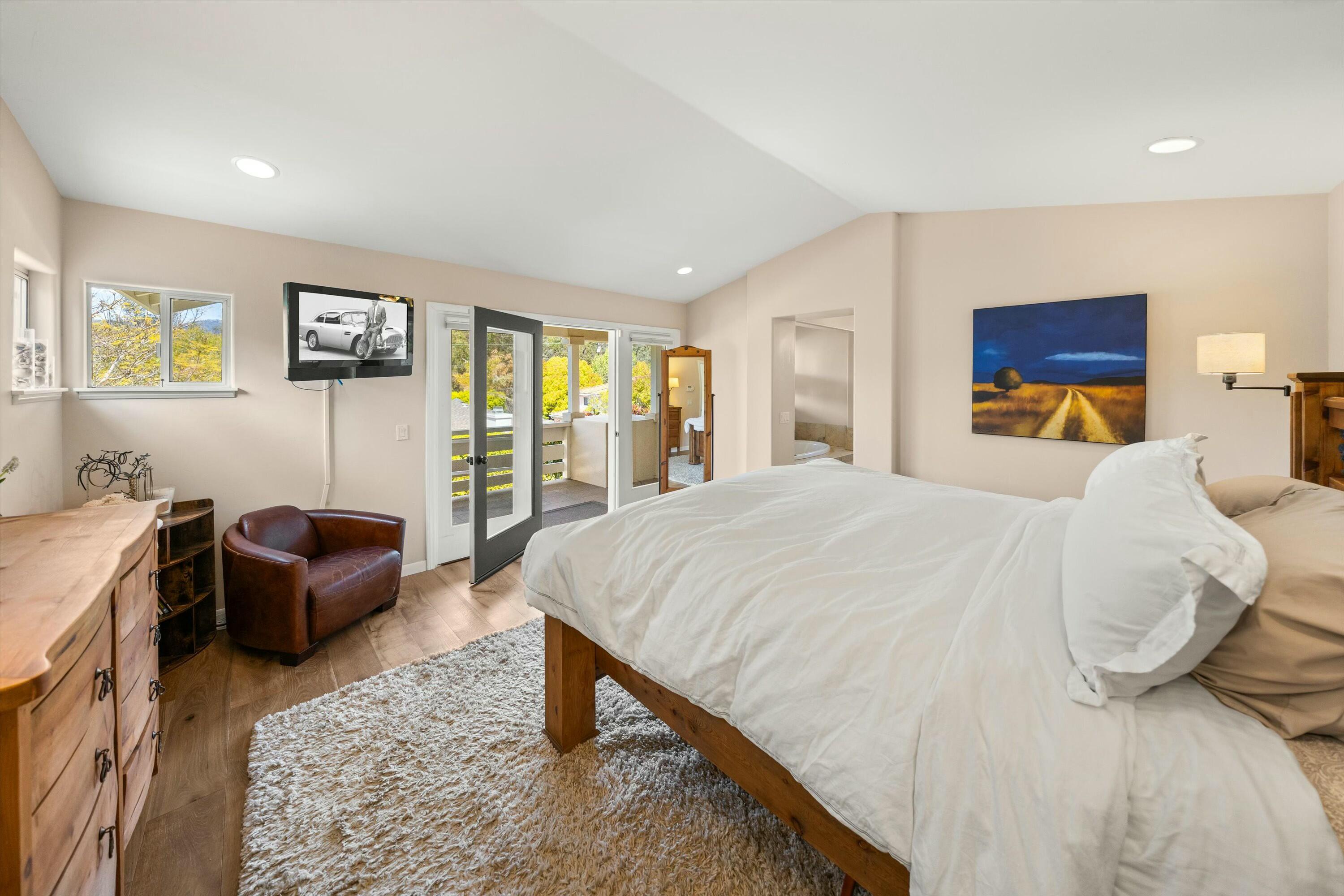 Santa Barbara, California 93110, United States, 4 Bedrooms Bedrooms, ,3 BathroomsBathrooms,Residential,Active,100474