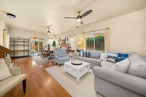 Photo of 925 W Victoria Street, SANTA BARBARA, CA 93101 (MLS # 26-378)