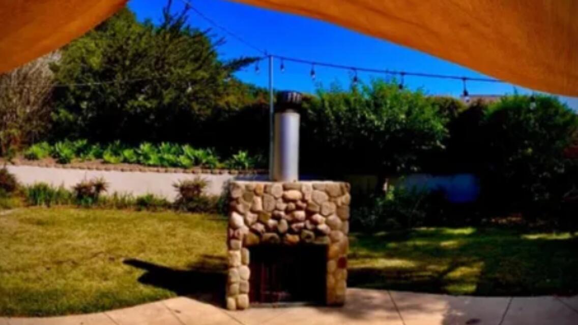 Santa Barbara, California 93110, United States, 3 Bedrooms Bedrooms, ,2 BathroomsBathrooms,Residential,Active,131616