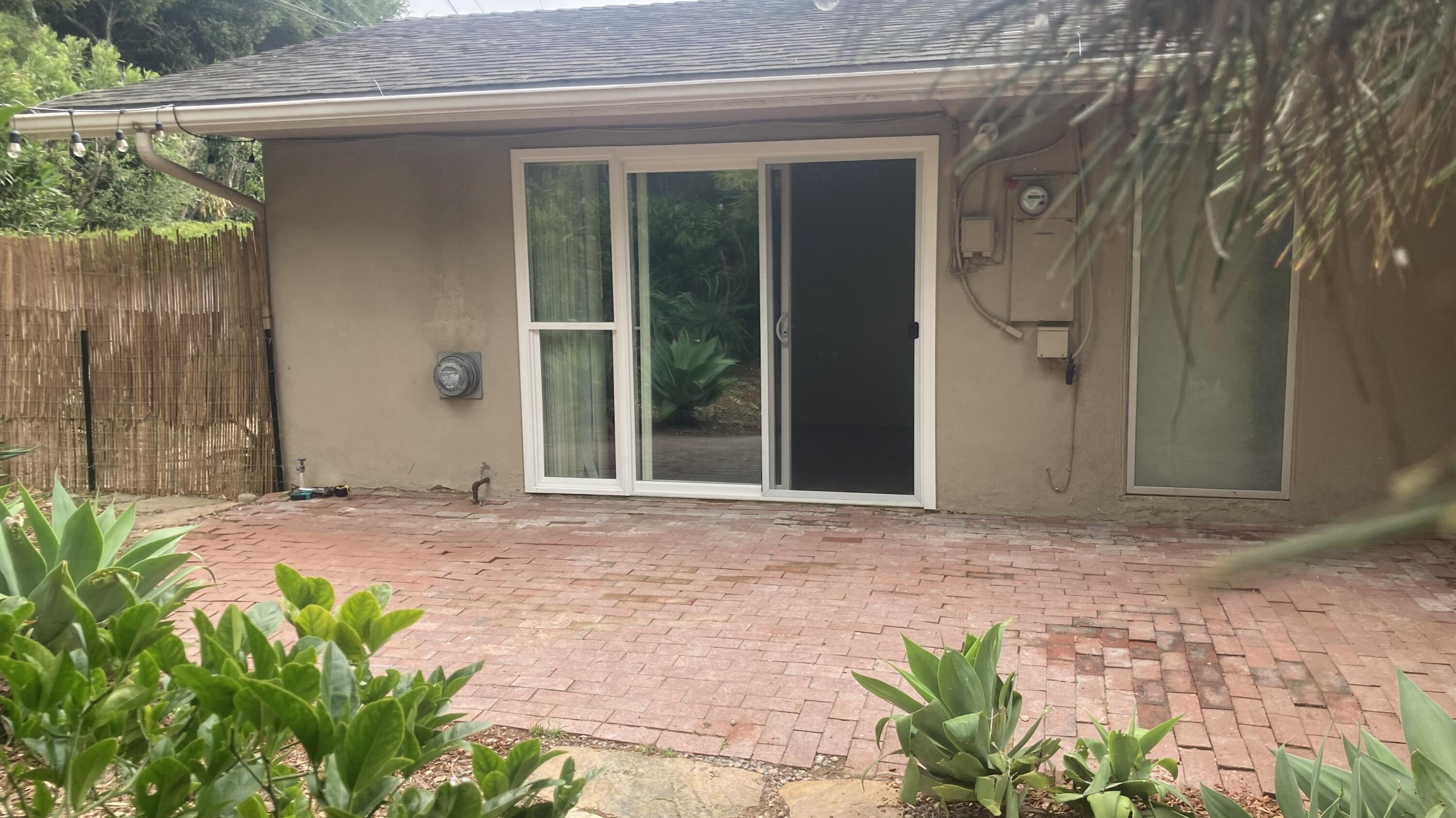 Santa Barbara, California 93110, United States, 3 Bedrooms Bedrooms, ,2 BathroomsBathrooms,Residential,Active,131616