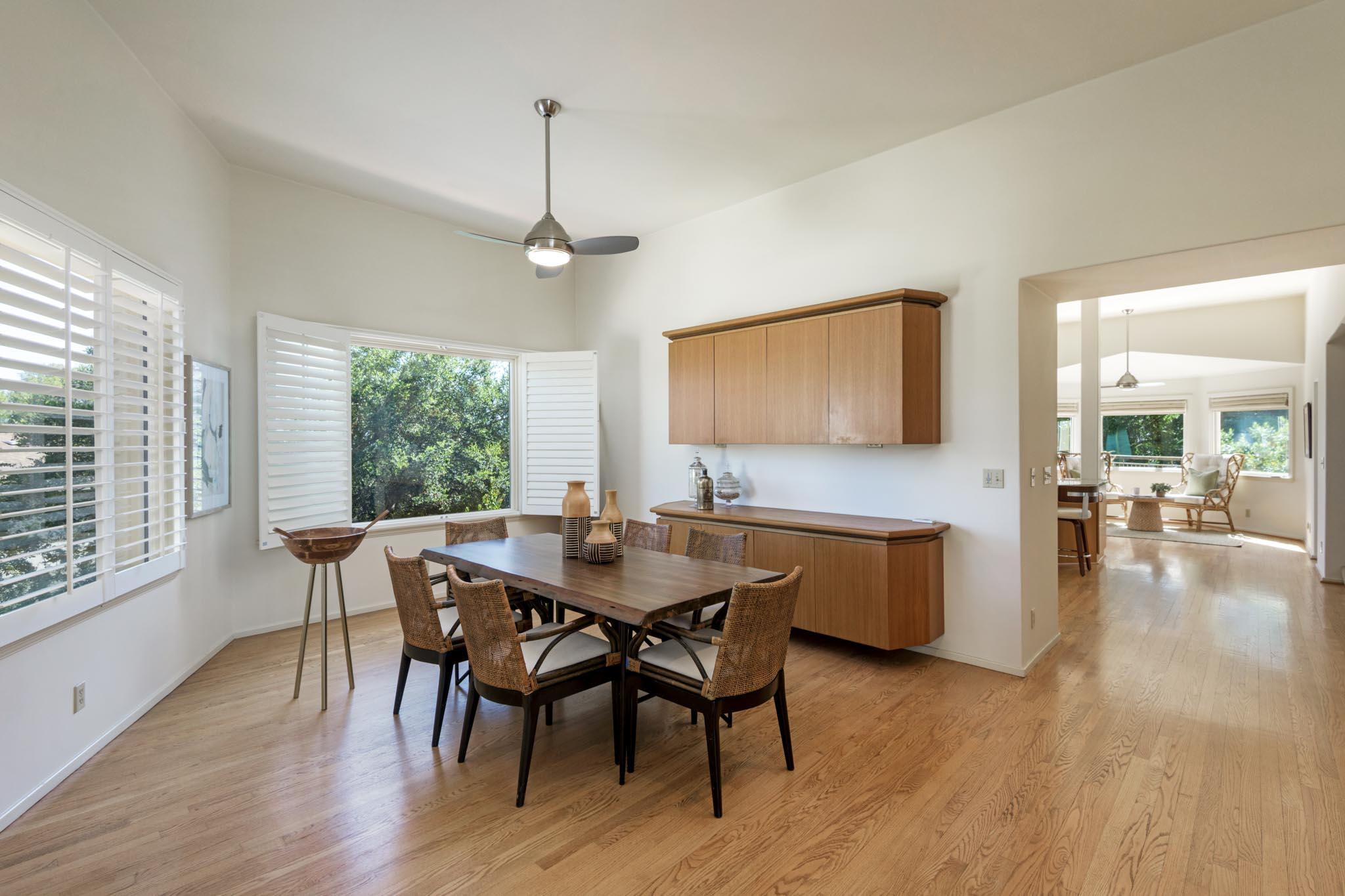 Santa Barbara, California 93103, United States, 4 Bedrooms Bedrooms, ,4 BathroomsBathrooms,Residential,Active,158434