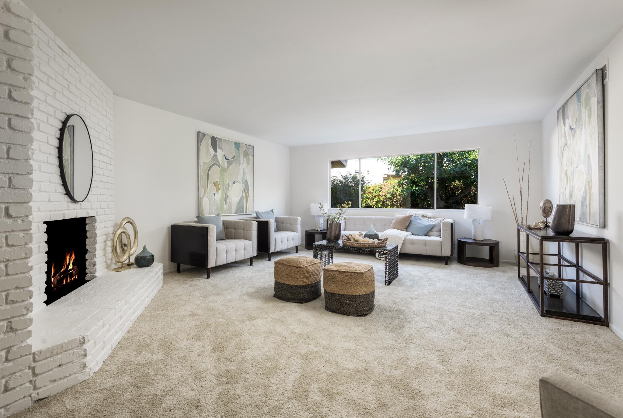 Santa Barbara, California 93111, United States, 4 Bedrooms Bedrooms, ,2 BathroomsBathrooms,Residential,Pending,216464