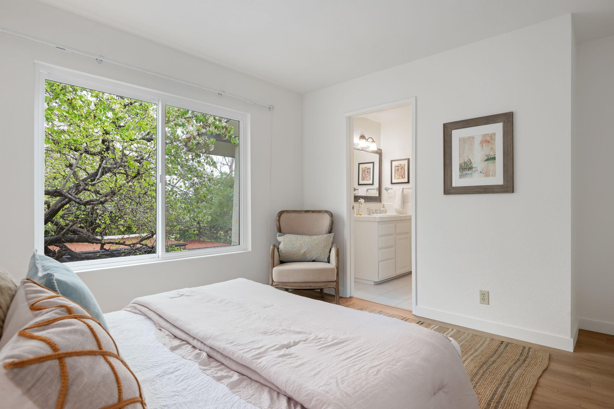 Carpinteria, California 93013, United States, 2 Bedrooms Bedrooms, ,2 BathroomsBathrooms,Residential,Active,6209