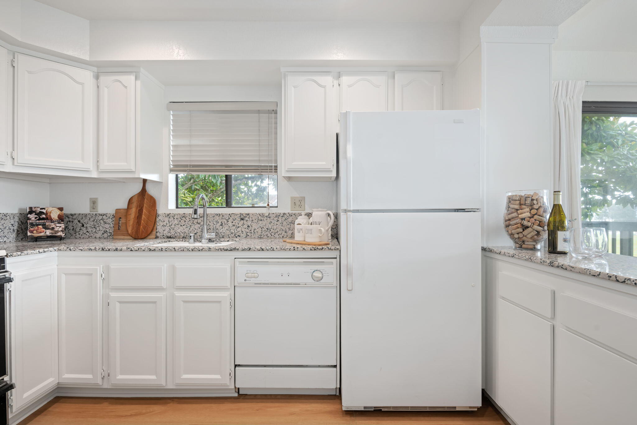 Carpinteria, California 93013, United States, 2 Bedrooms Bedrooms, ,2 BathroomsBathrooms,Residential,Active,6209