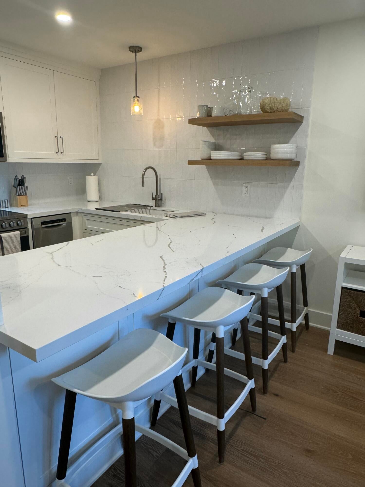 4700 Sandyland Road Apt 16