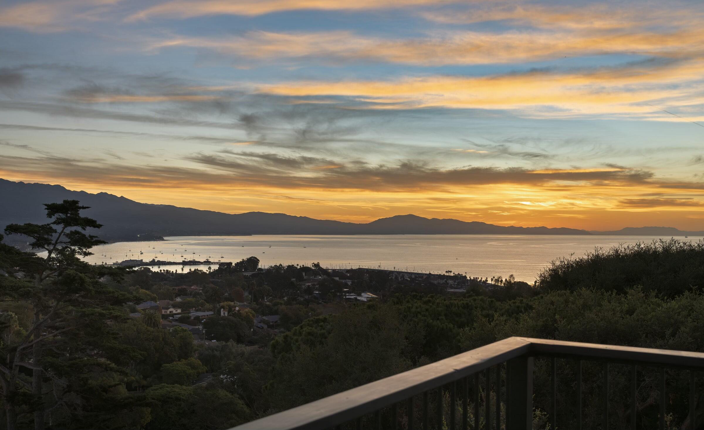 Santa Barbara, California 93109, United States, 4 Bedrooms Bedrooms, ,4 BathroomsBathrooms,Residential,Active,17148