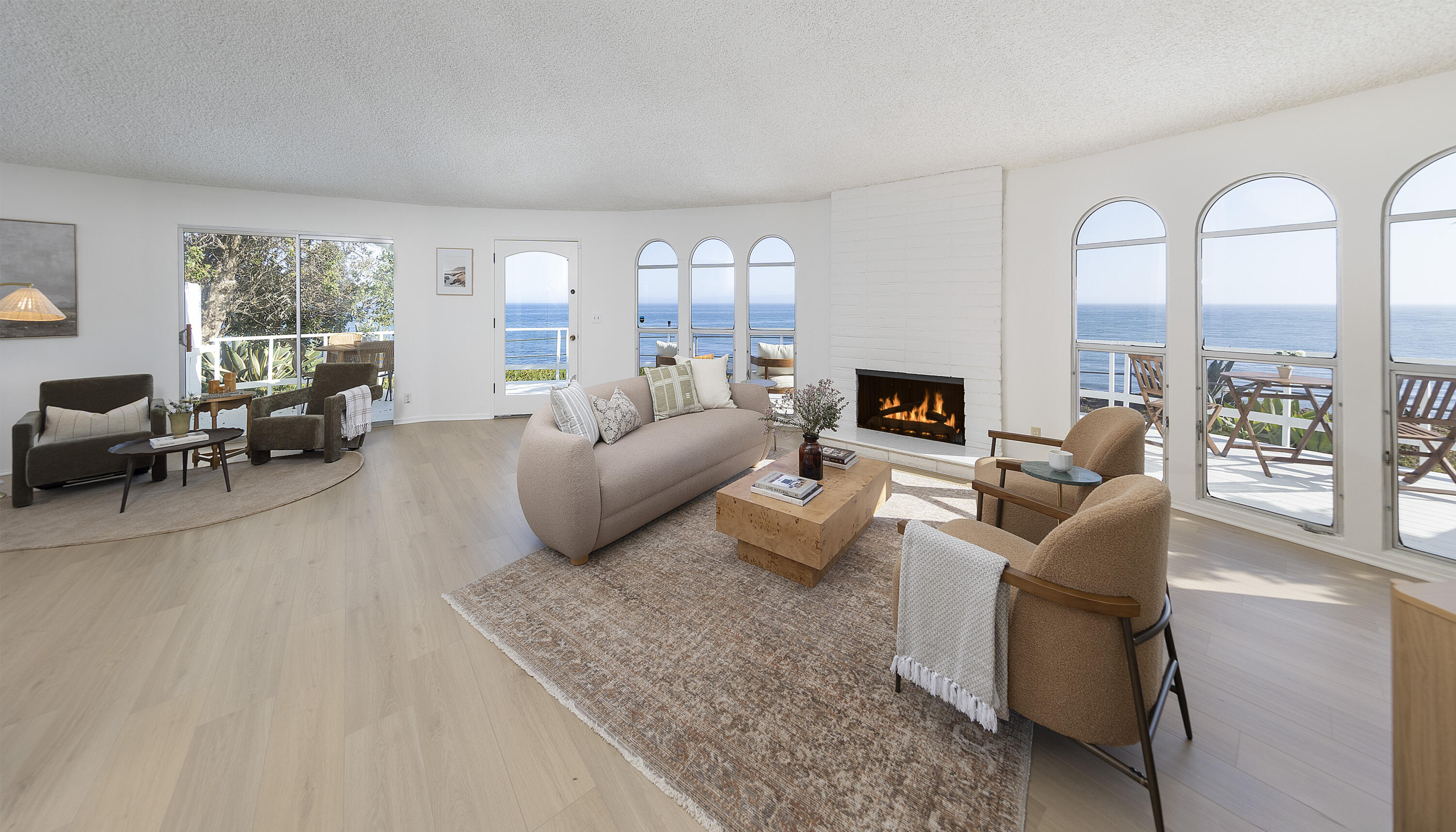 1429 Shoreline Drive