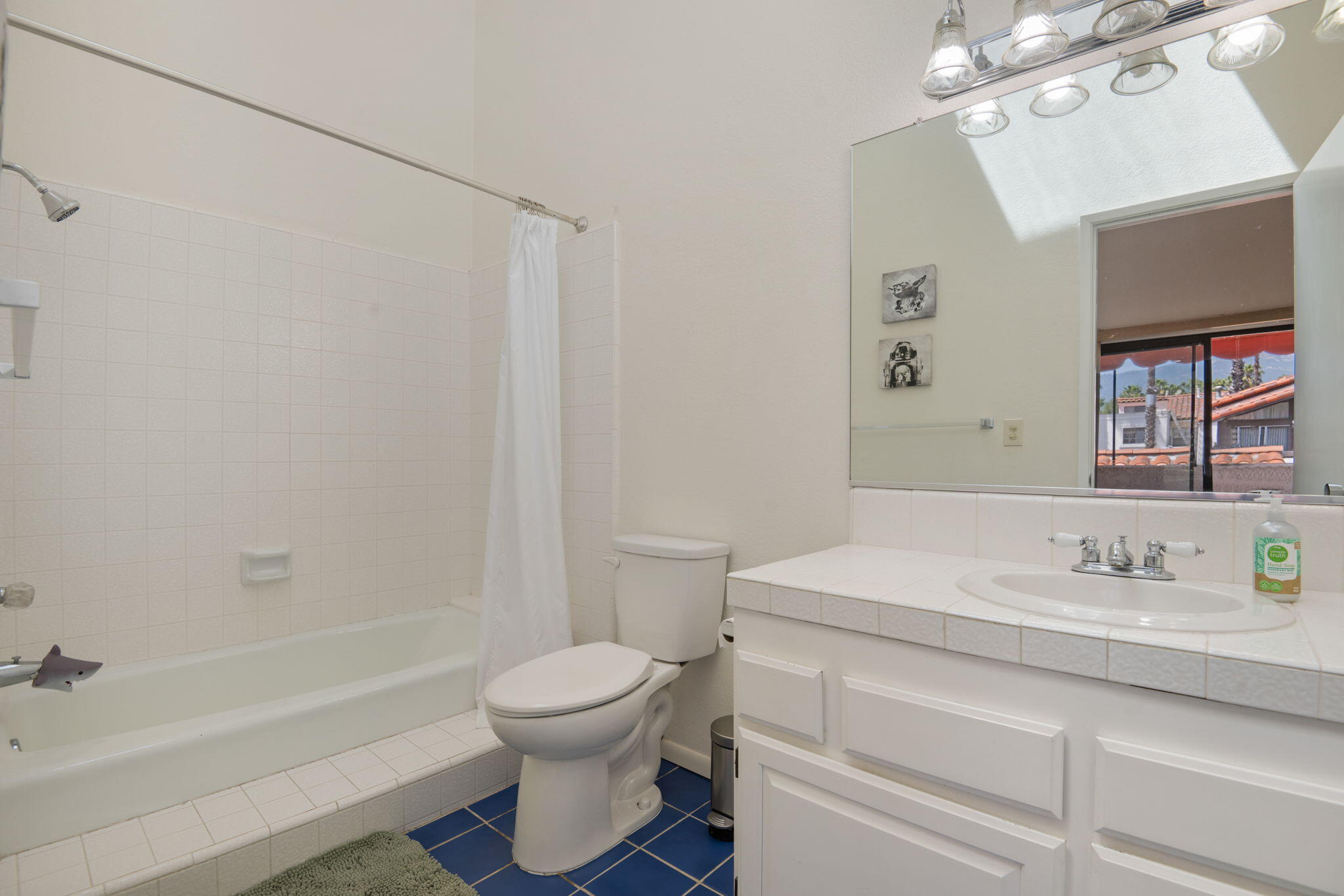 Santa Barbara, California 93105, United States, 3 Bedrooms Bedrooms, ,3 BathroomsBathrooms,Residential,Active,108895