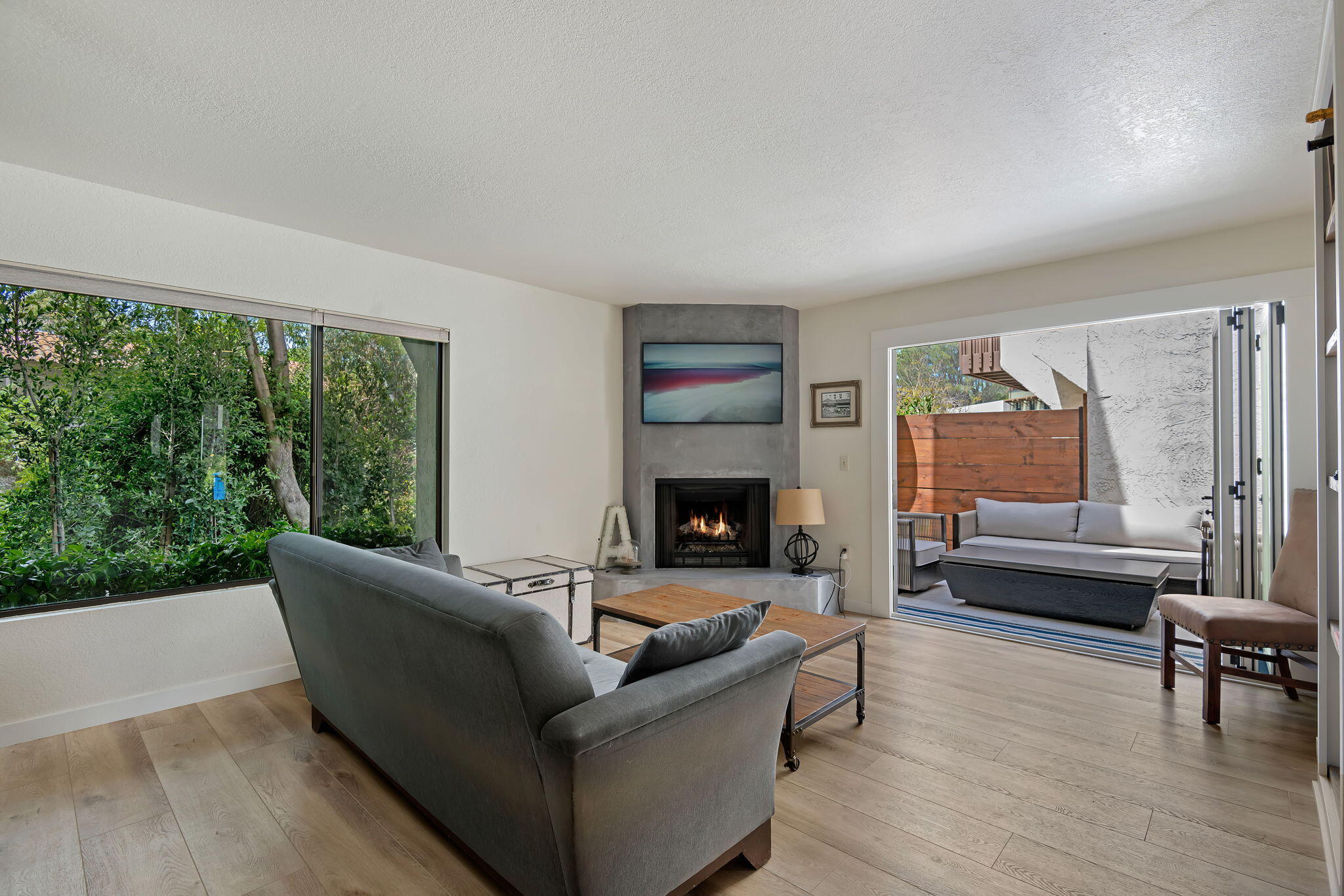 Santa Barbara, California 93105, United States, 3 Bedrooms Bedrooms, ,3 BathroomsBathrooms,Residential,Active,108895