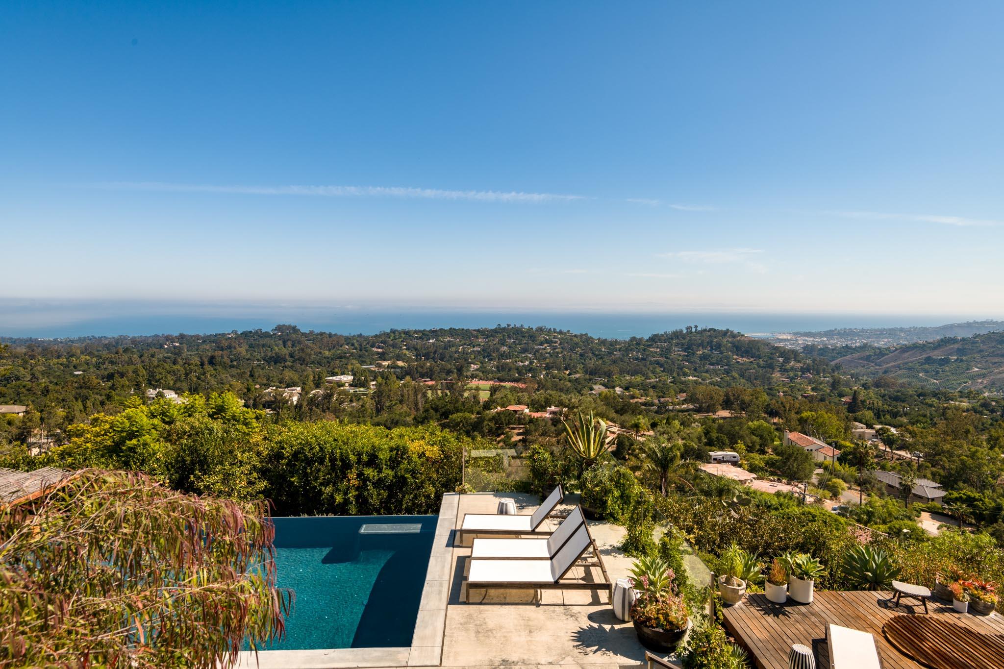 Montecito, California 93108, United States, 4 Bedrooms Bedrooms, ,5 BathroomsBathrooms,Residential,Pending,18929