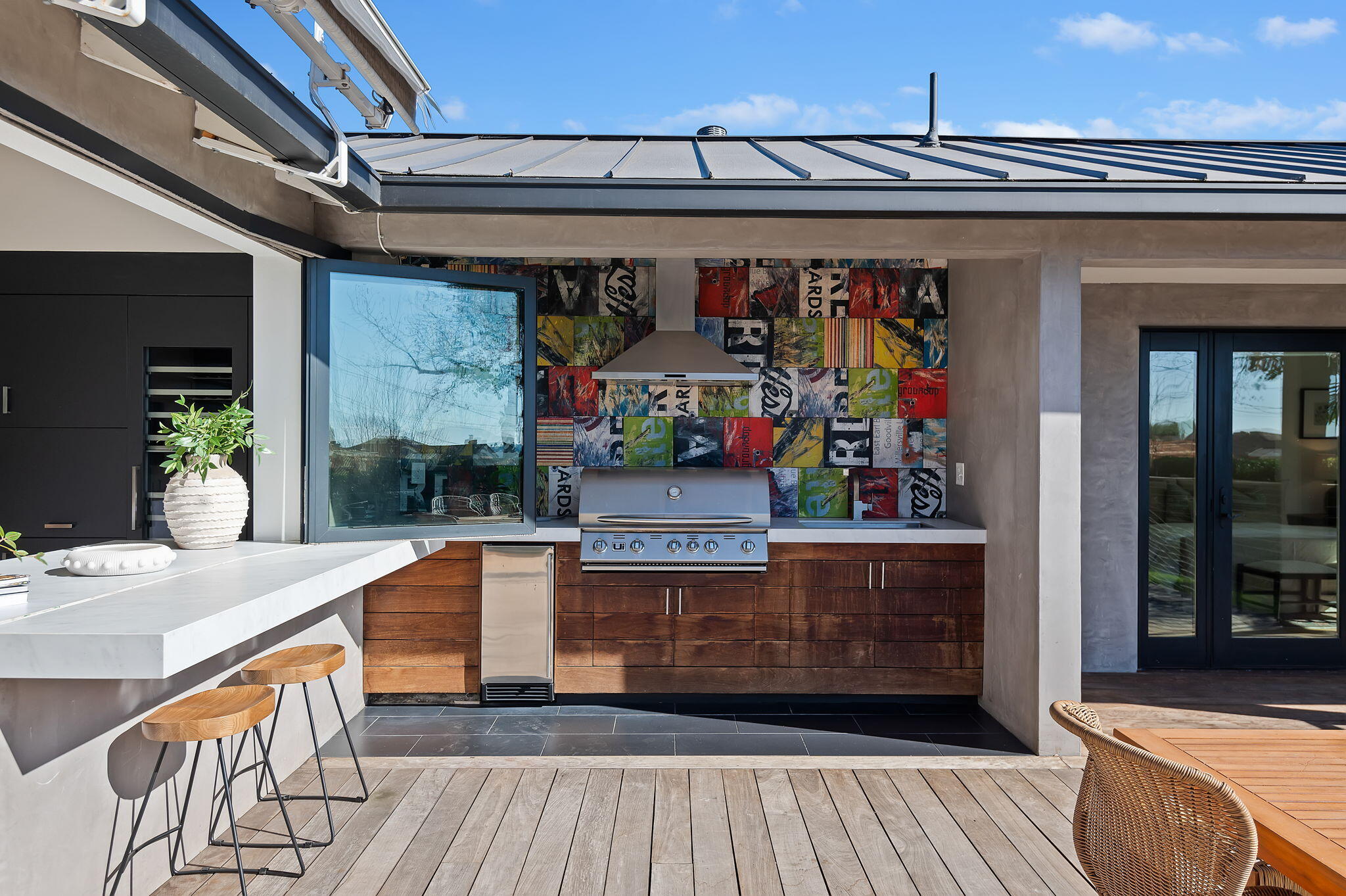 Santa Barbara, California 93108, United States, 3 Bedrooms Bedrooms, ,2 BathroomsBathrooms,Residential,Pending,13521