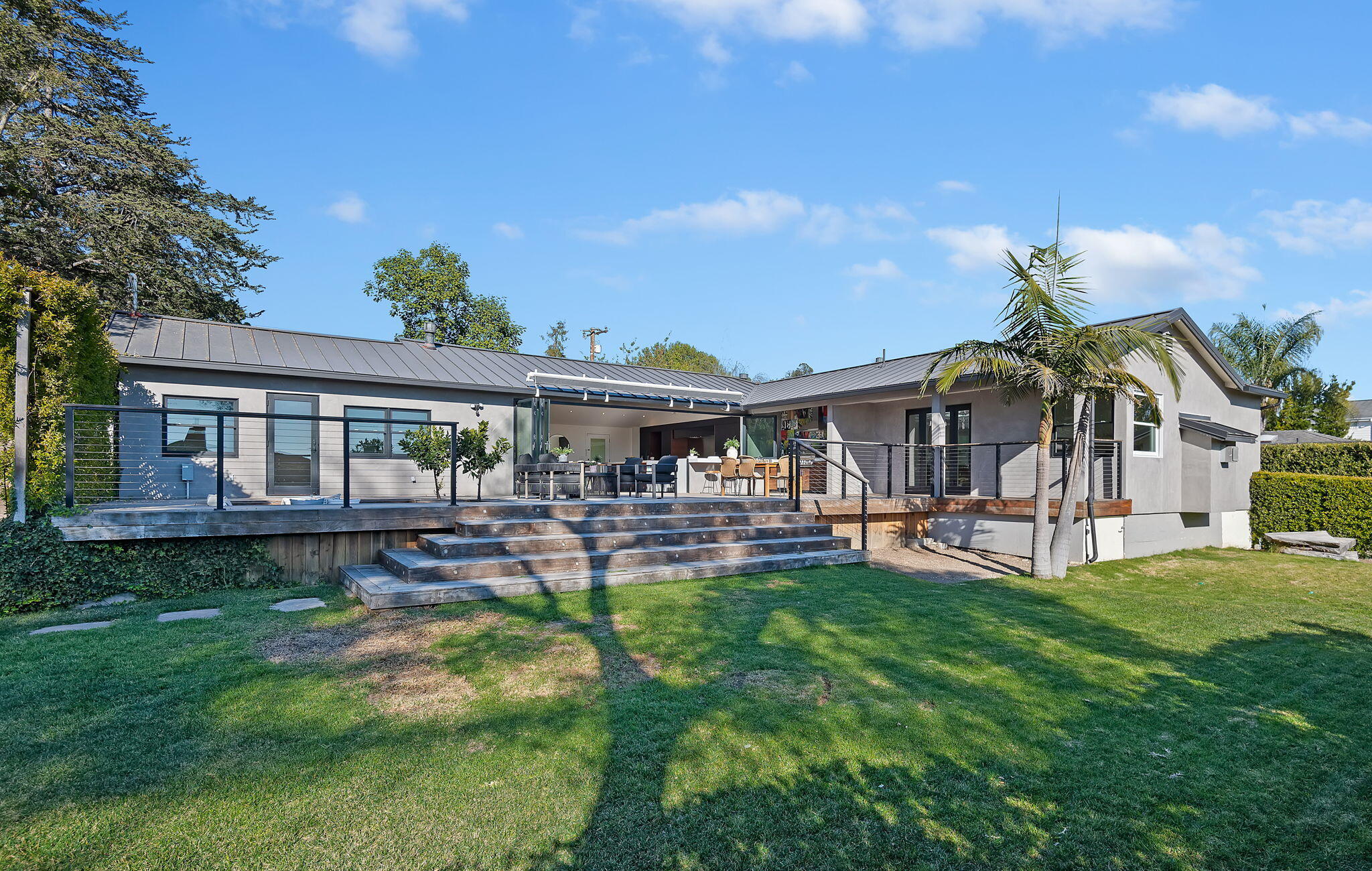 Santa Barbara, California 93108, United States, 3 Bedrooms Bedrooms, ,2 BathroomsBathrooms,Residential,Pending,13521