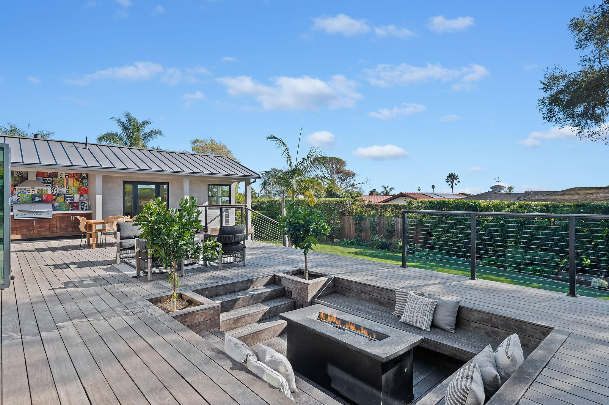 Santa Barbara, California 93108, United States, 3 Bedrooms Bedrooms, ,2 BathroomsBathrooms,Residential,Pending,13521