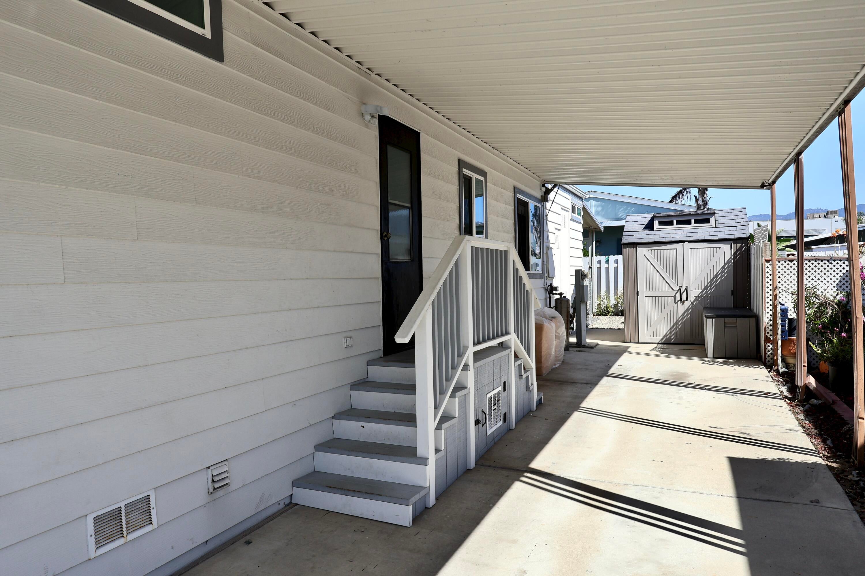 945 Ward Drive Spc 157