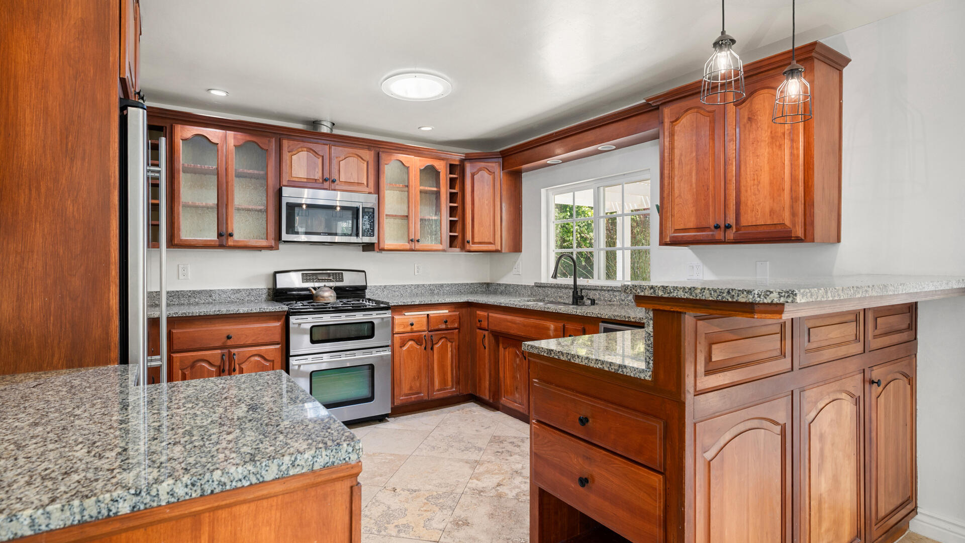 Solvang, California 93463, United States, 3 Bedrooms Bedrooms, ,2 BathroomsBathrooms,Residential,Active,189152