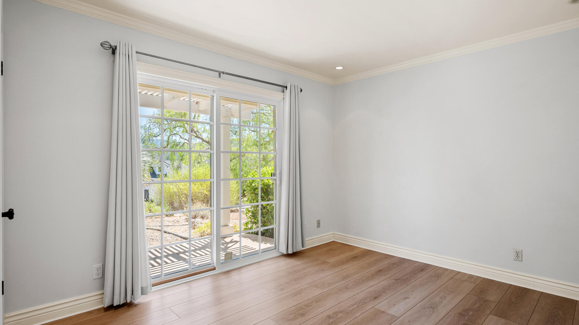 Solvang, California 93463, United States, 3 Bedrooms Bedrooms, ,2 BathroomsBathrooms,Residential,Active,189152