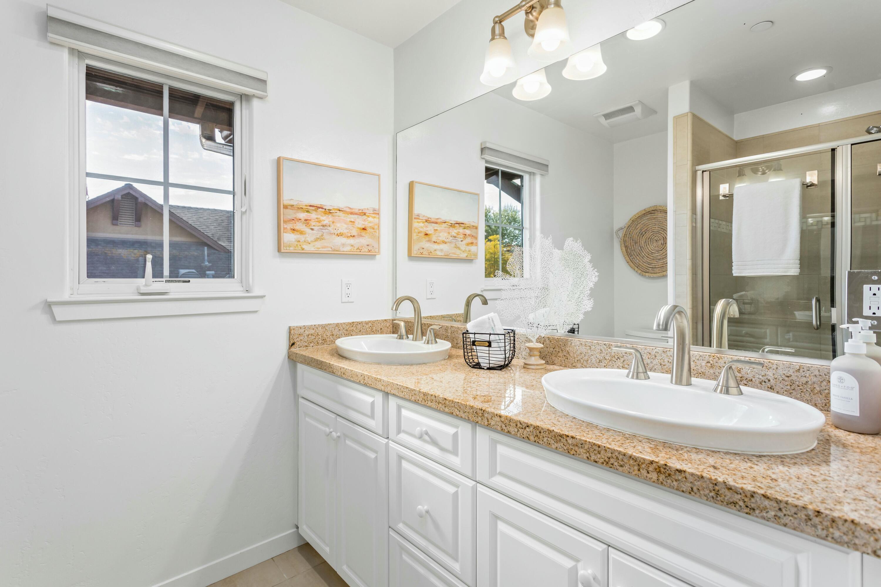 Goleta, California 93117, United States, 3 Bedrooms Bedrooms, ,3 BathroomsBathrooms,Residential,Active,81180