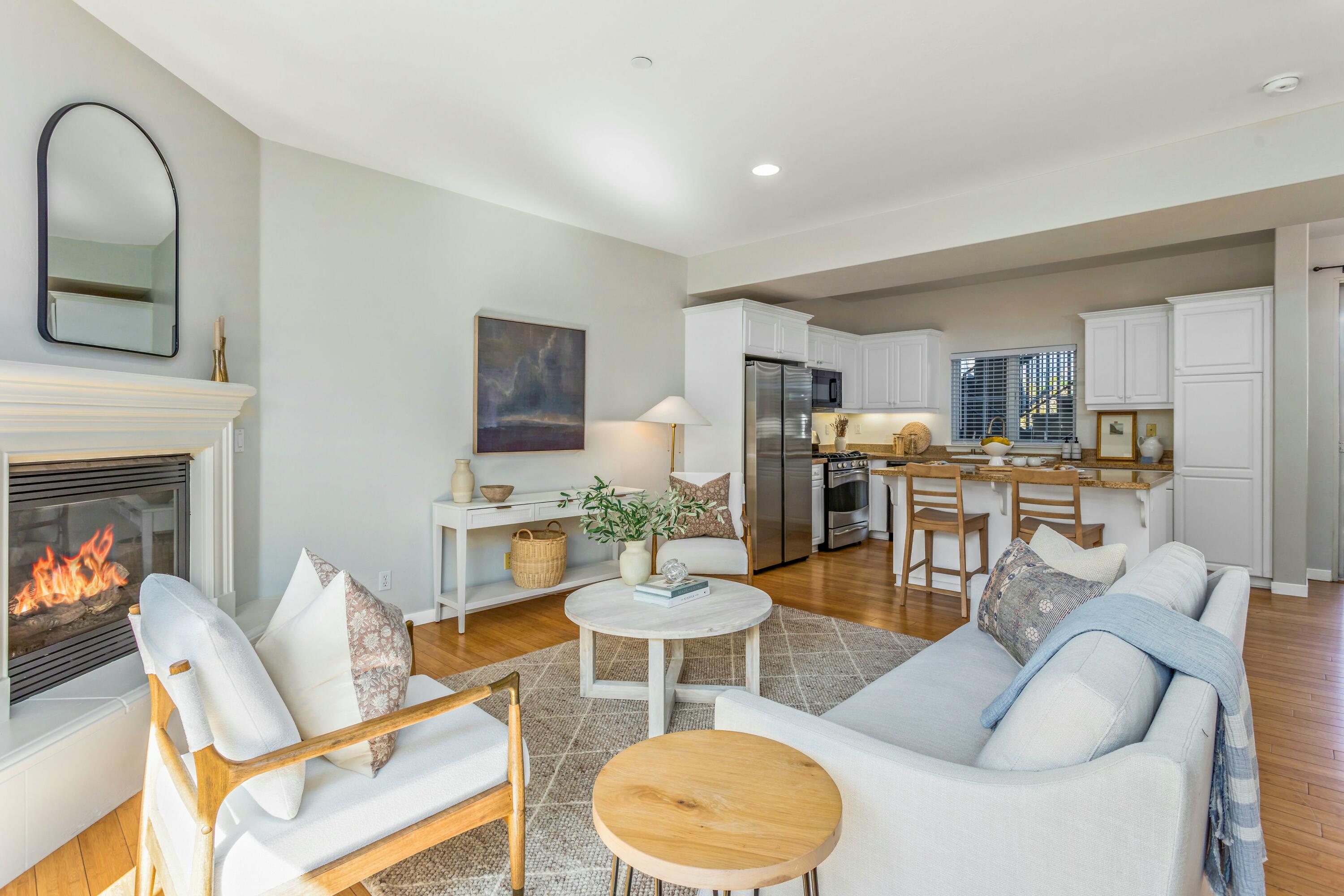 Goleta, California 93117, United States, 3 Bedrooms Bedrooms, ,3 BathroomsBathrooms,Residential,Active,81180