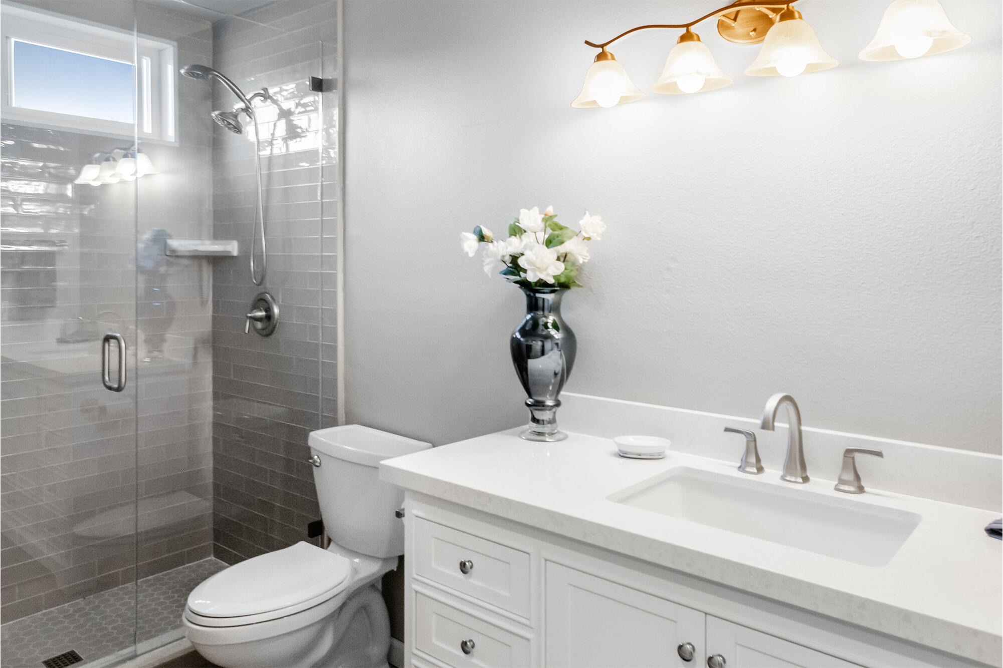 Carpinteria, California 93013, United States, 2 Bedrooms Bedrooms, ,2 BathroomsBathrooms,Residential,Active,210501