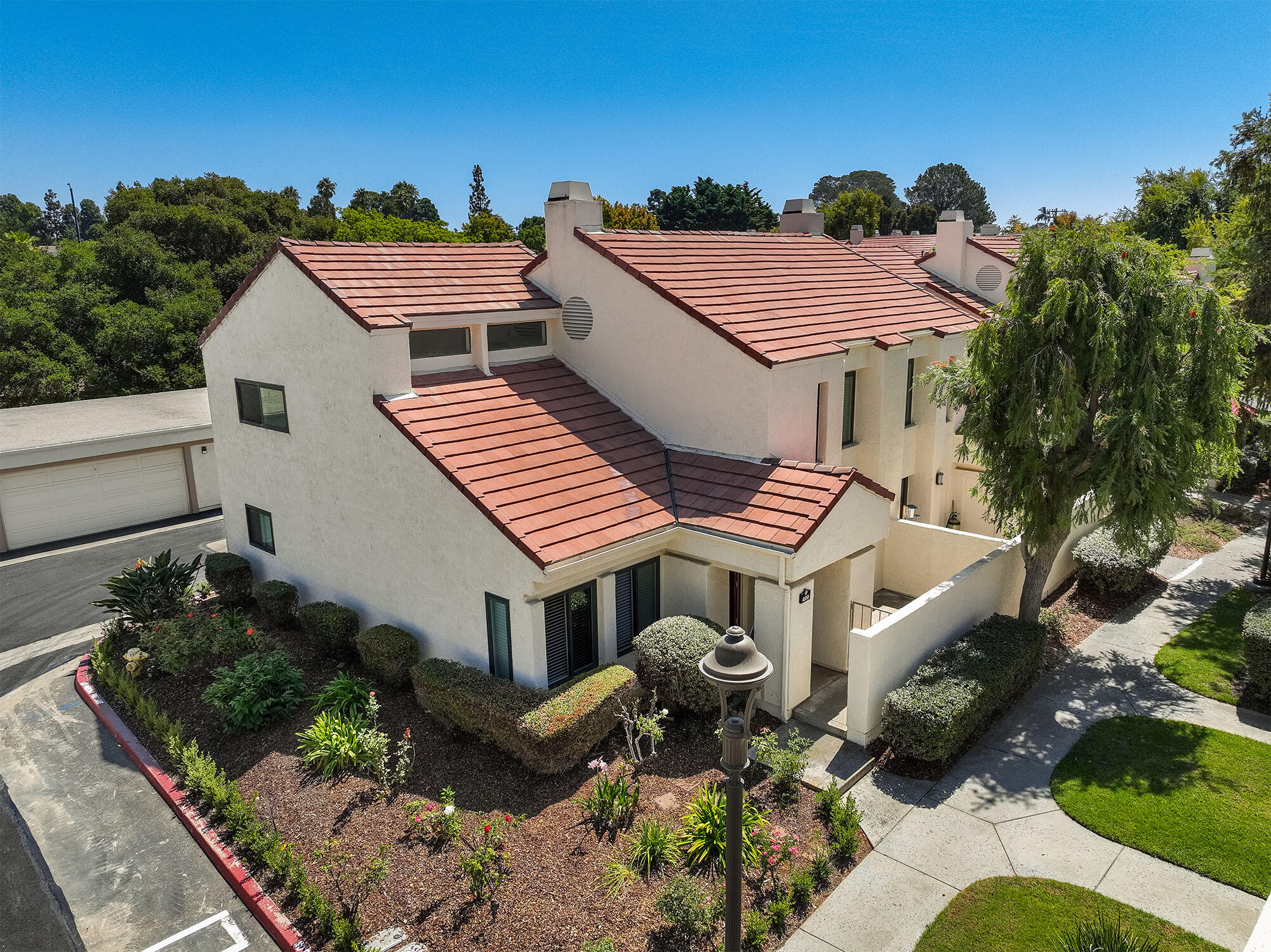 Carpinteria, California 93013, United States, 2 Bedrooms Bedrooms, ,2 BathroomsBathrooms,Residential,Active,210501