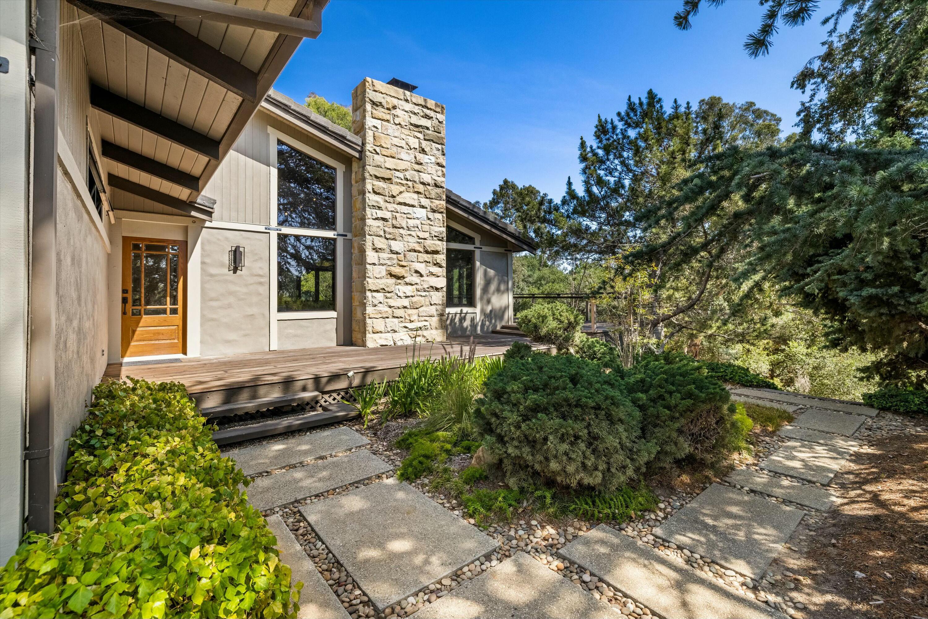 Santa Barbara, California 93111, United States, 3 Bedrooms Bedrooms, ,2 BathroomsBathrooms,Residential,Active,91460