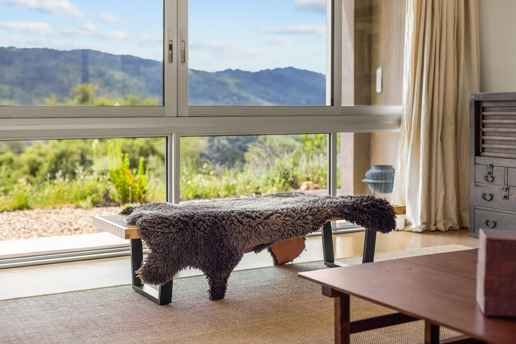 Ojai, California 93023, United States, 4 Bedrooms Bedrooms, ,3 BathroomsBathrooms,Residential,Active,232112