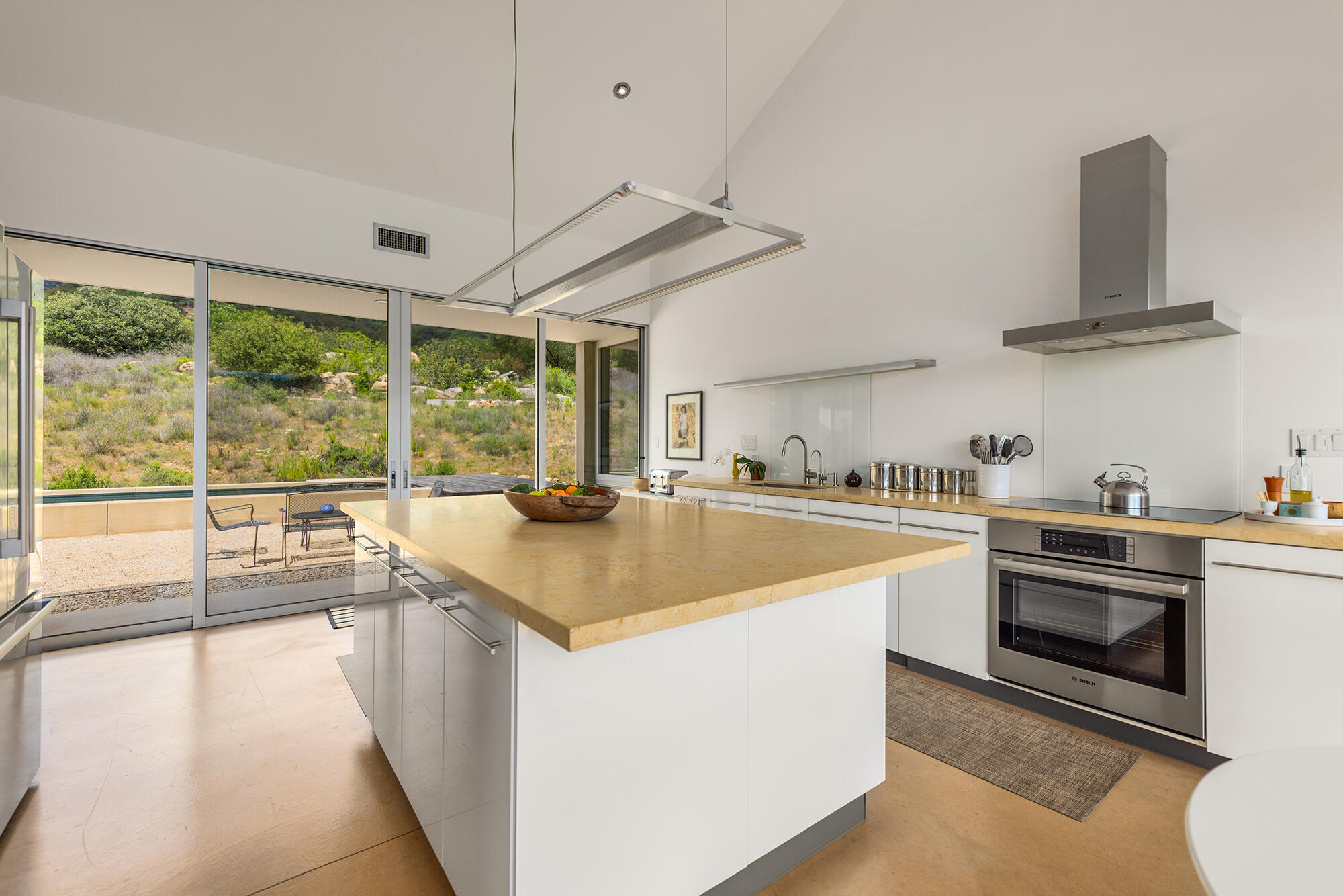 Ojai, California 93023, United States, 4 Bedrooms Bedrooms, ,3 BathroomsBathrooms,Residential,Active,232112