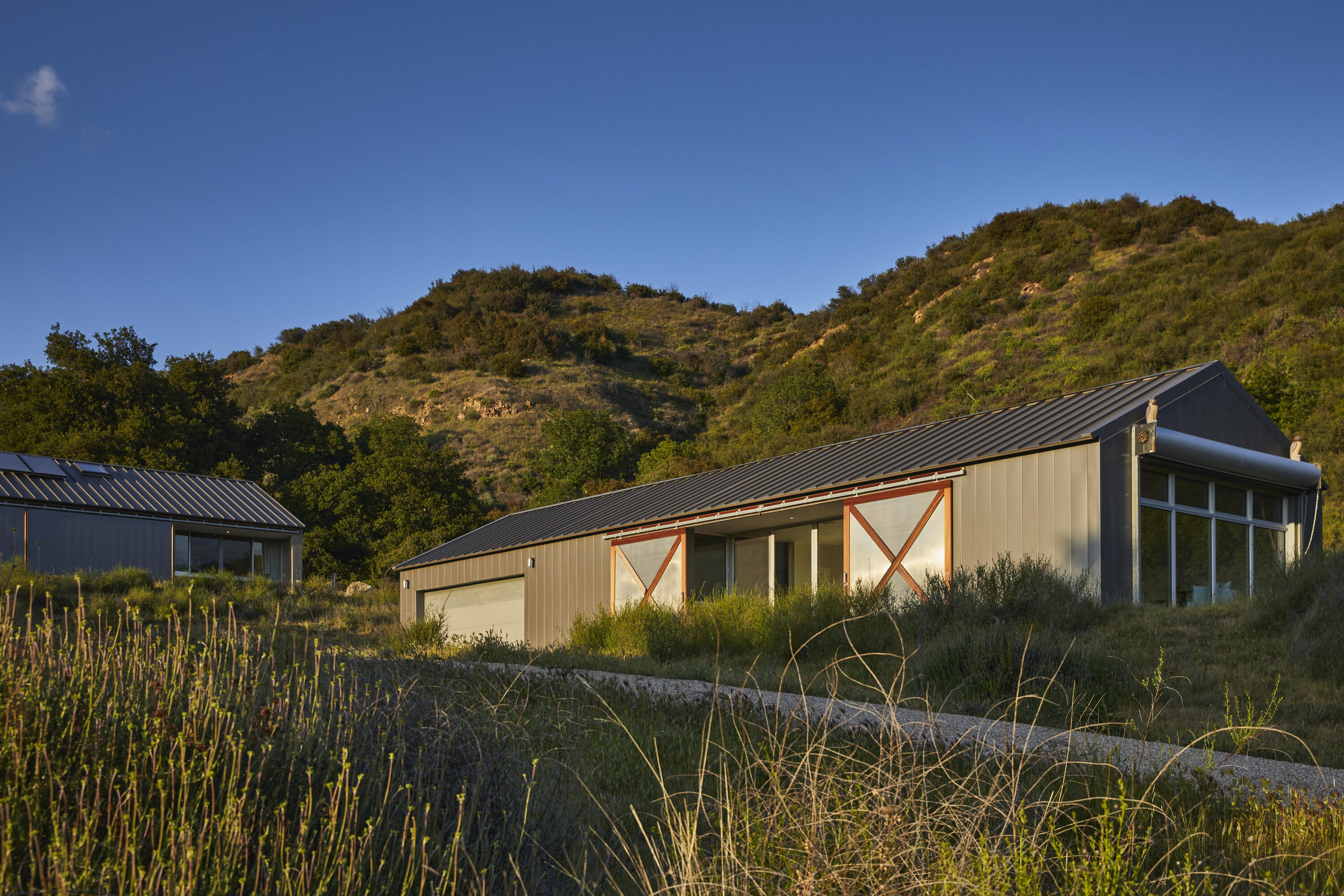 Ojai, California 93023, United States, 4 Bedrooms Bedrooms, ,3 BathroomsBathrooms,Residential,Active,232112