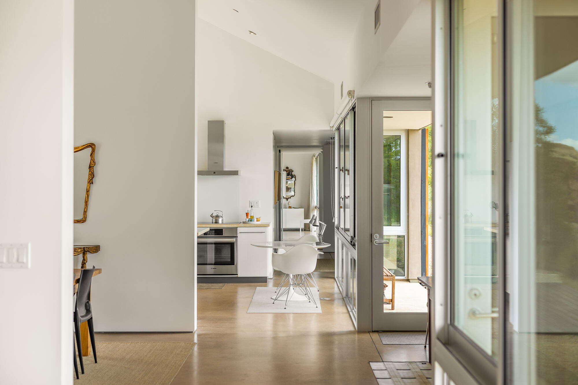 Ojai, California 93023, United States, 4 Bedrooms Bedrooms, ,3 BathroomsBathrooms,Residential,Active,232112