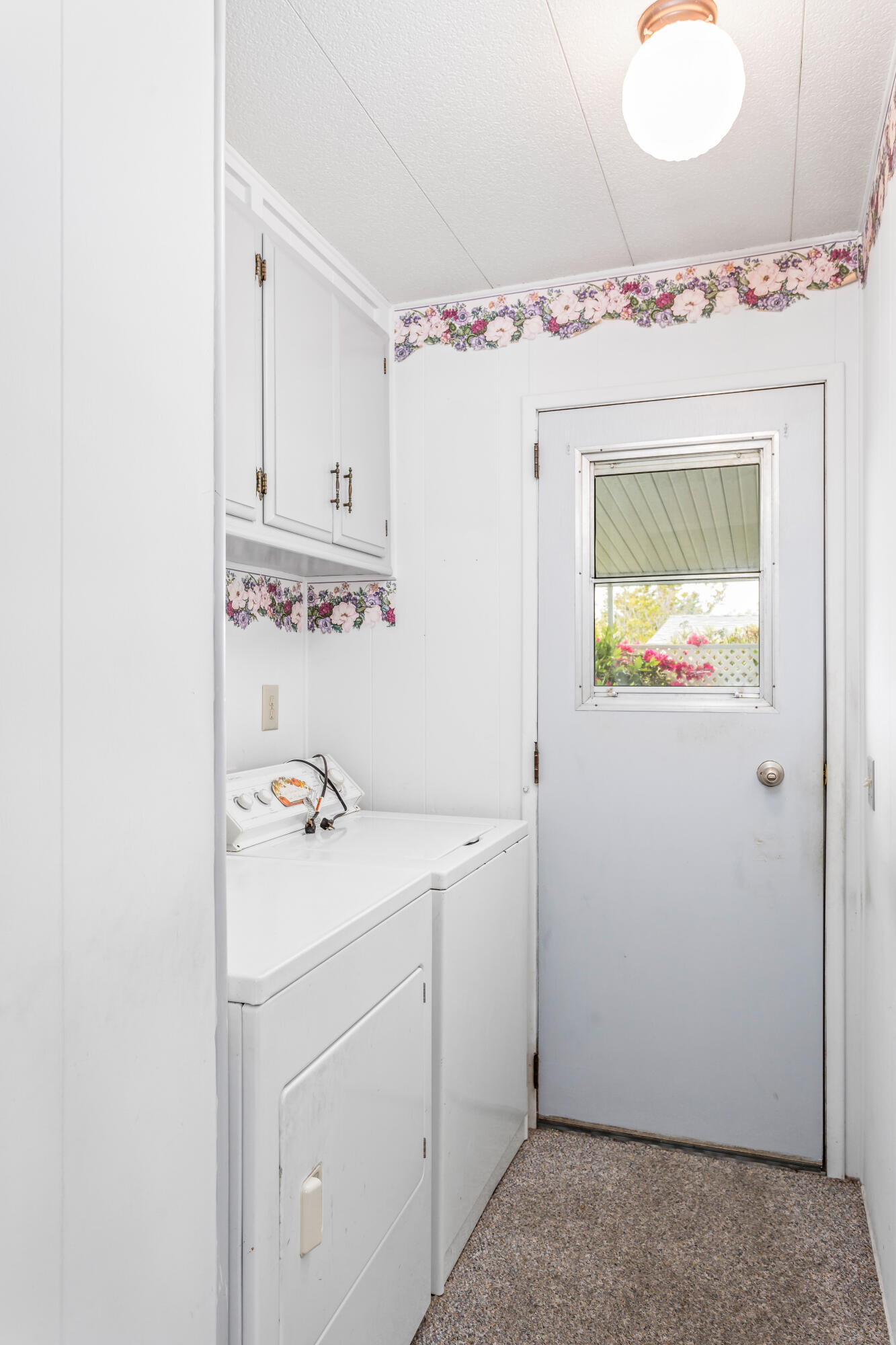 Carpinteria, California 93013, United States, 2 Bedrooms Bedrooms, ,2 BathroomsBathrooms,Residential,Active,123348