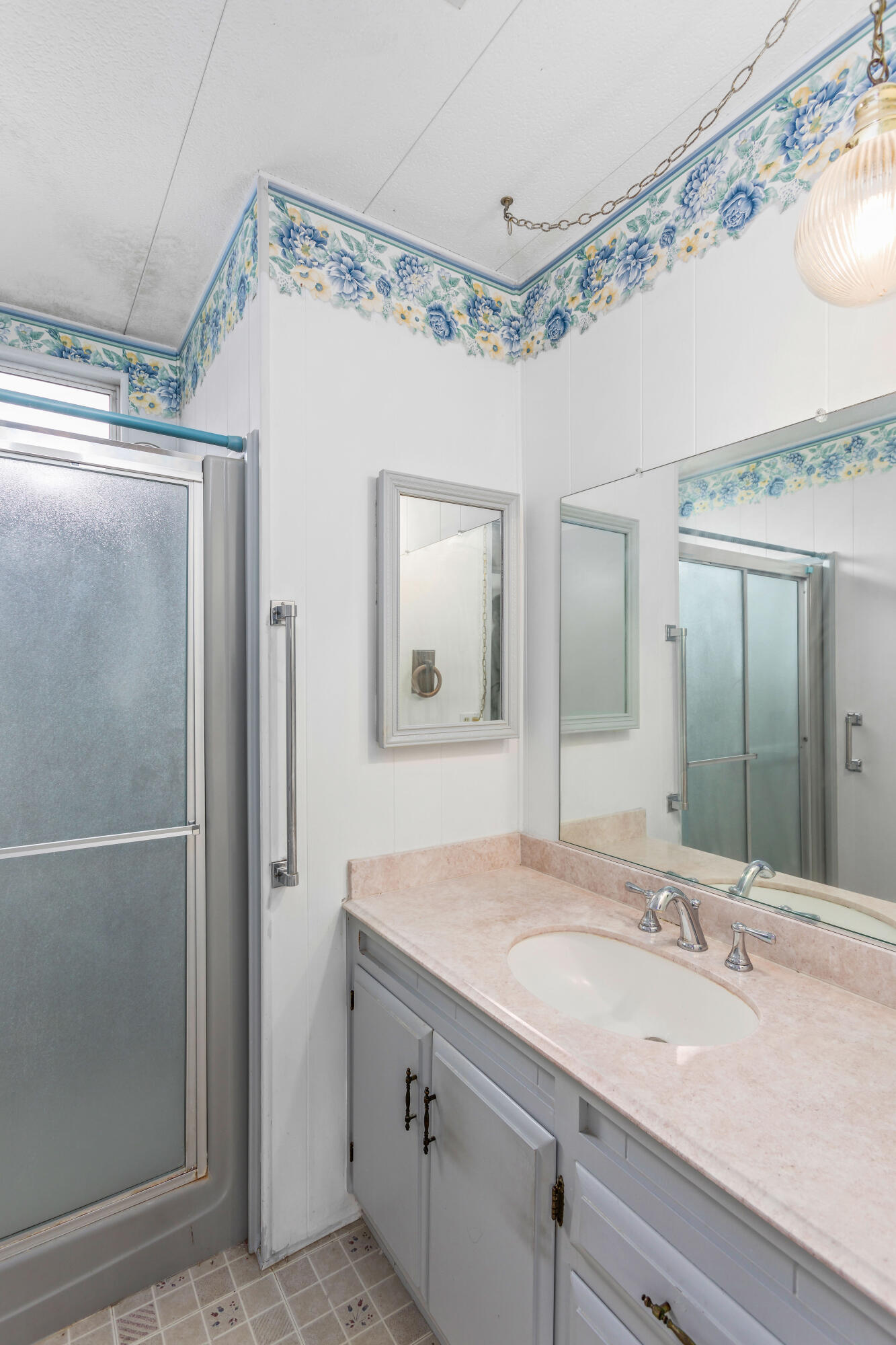 Carpinteria, California 93013, United States, 2 Bedrooms Bedrooms, ,2 BathroomsBathrooms,Residential,Active,123348